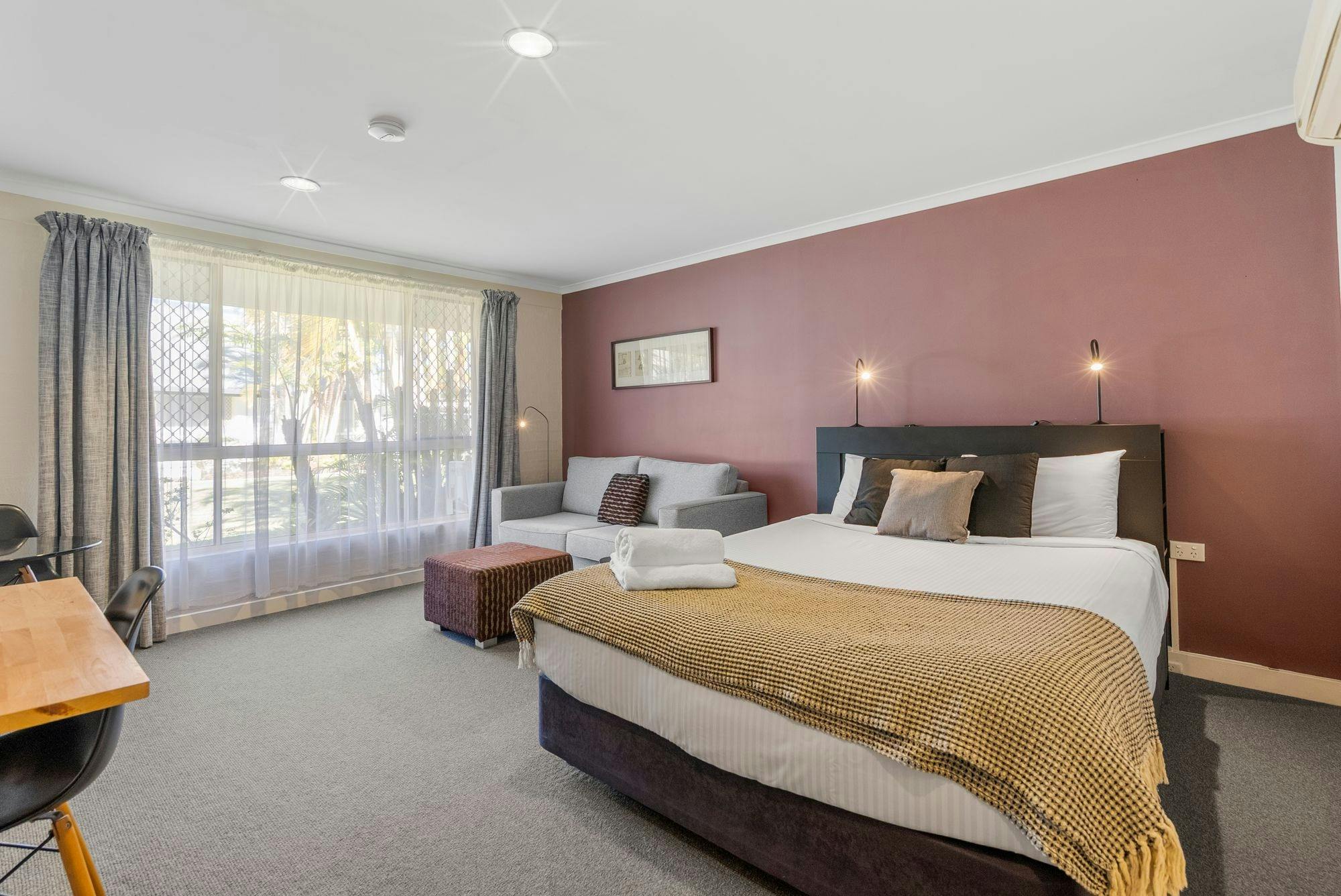 Premium King Room