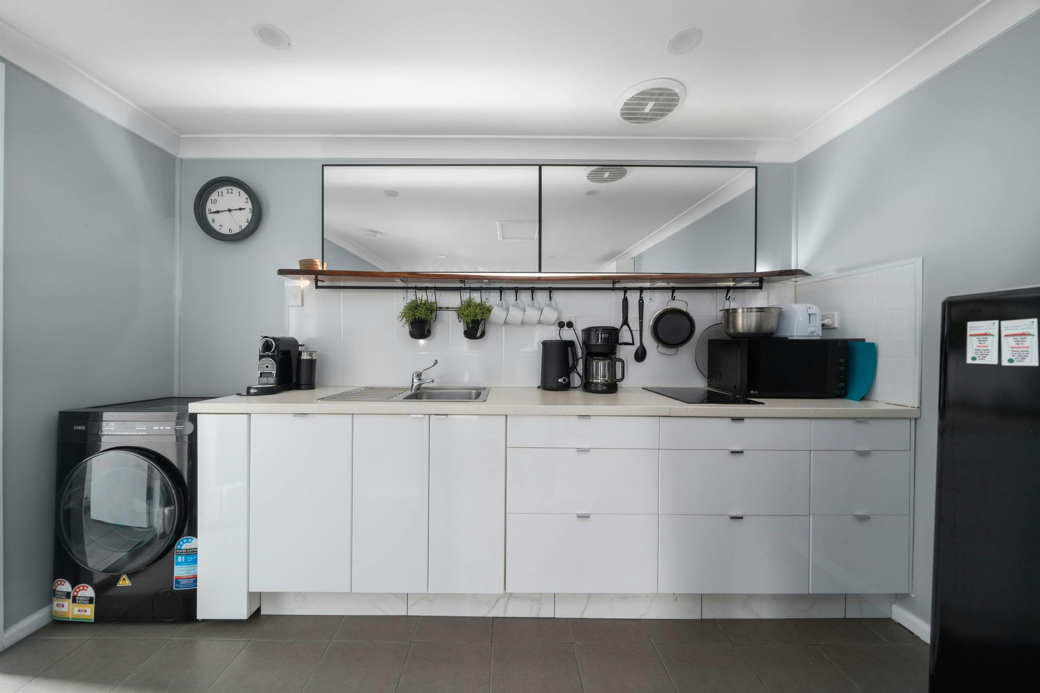 kitchen and washer dryer combo