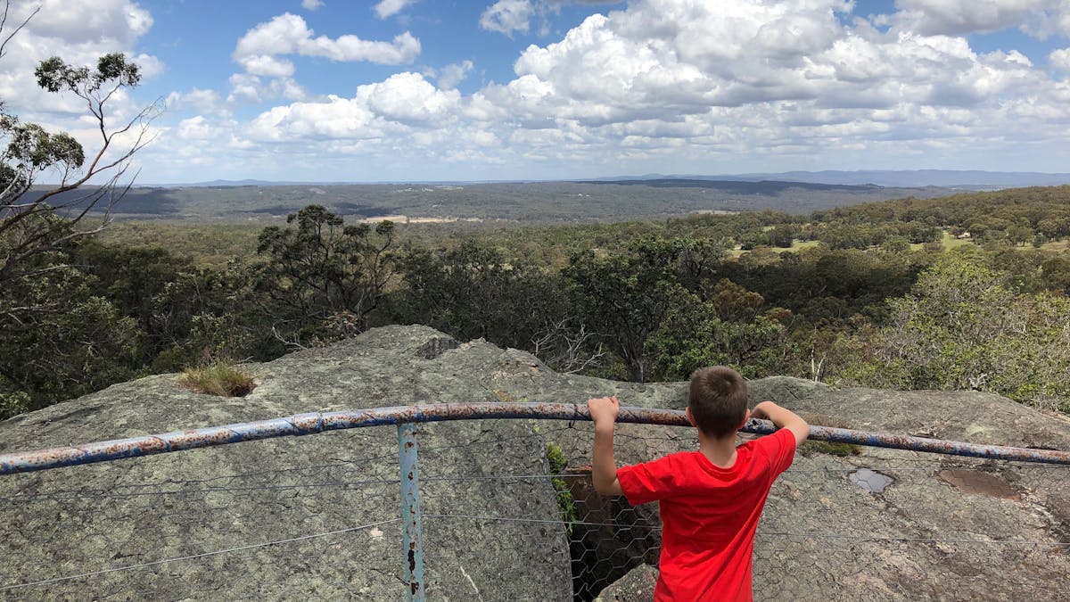 Donnellys Castle Lookout
