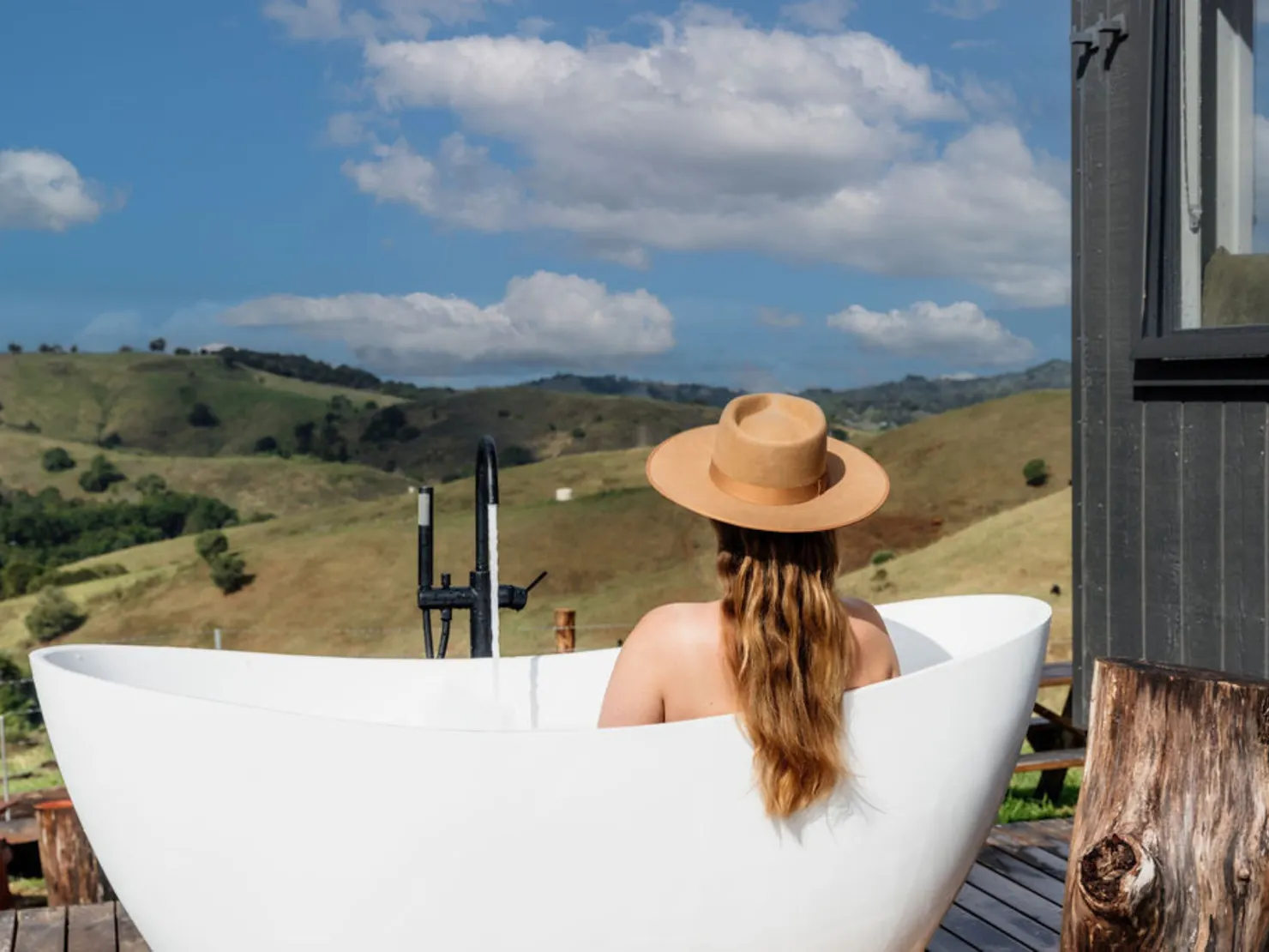 Views from the outdoor bathtub