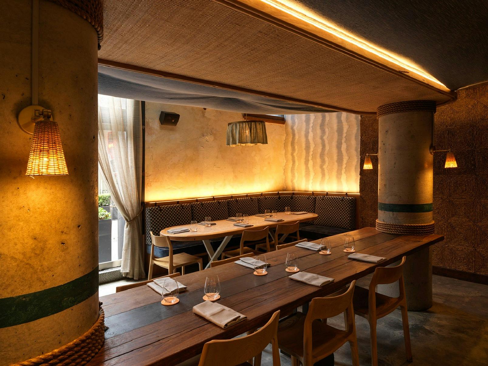 Wide shot of dining room at Longshore