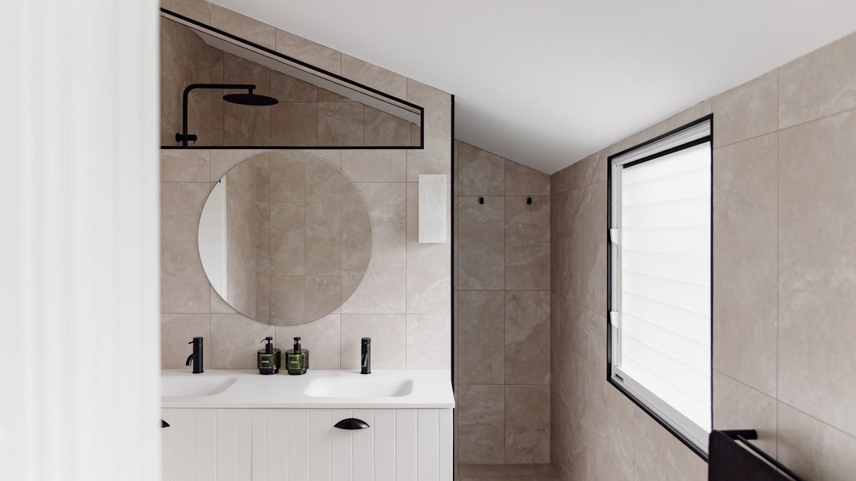 Ensuite