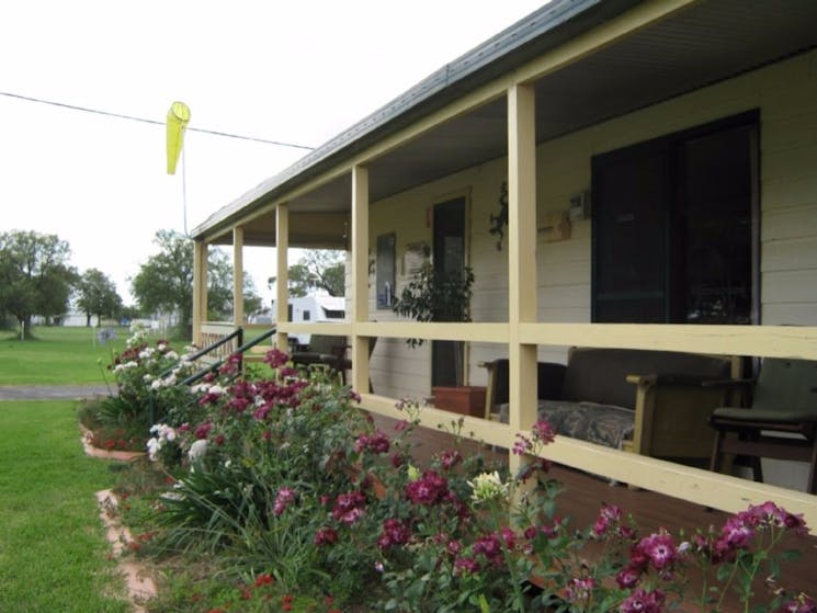 Narromine Aerodrome Tourist Park And Motel Nsw Holidays