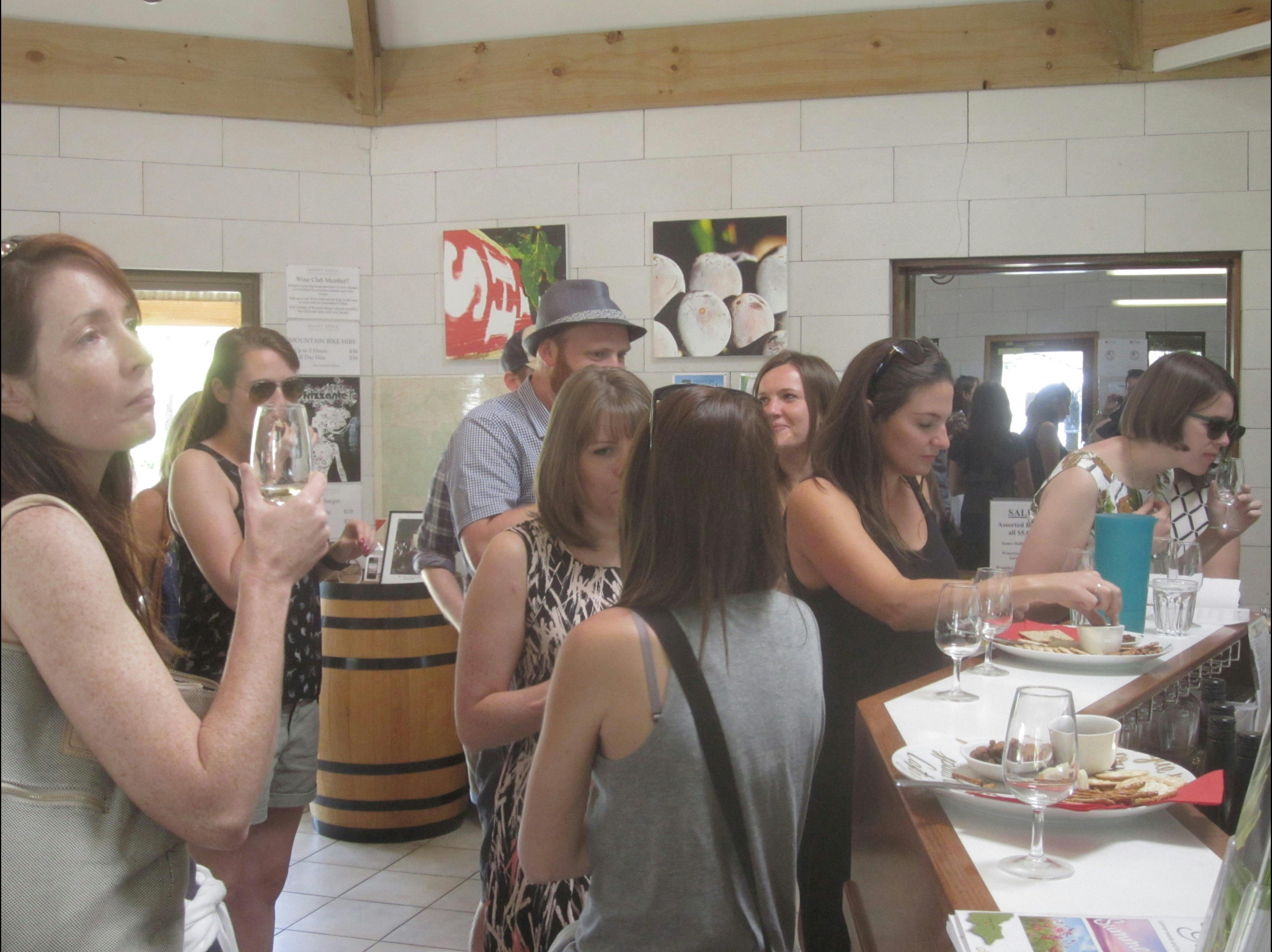 Mount Avoca Cellar Door - PYRENEES WINE REGION