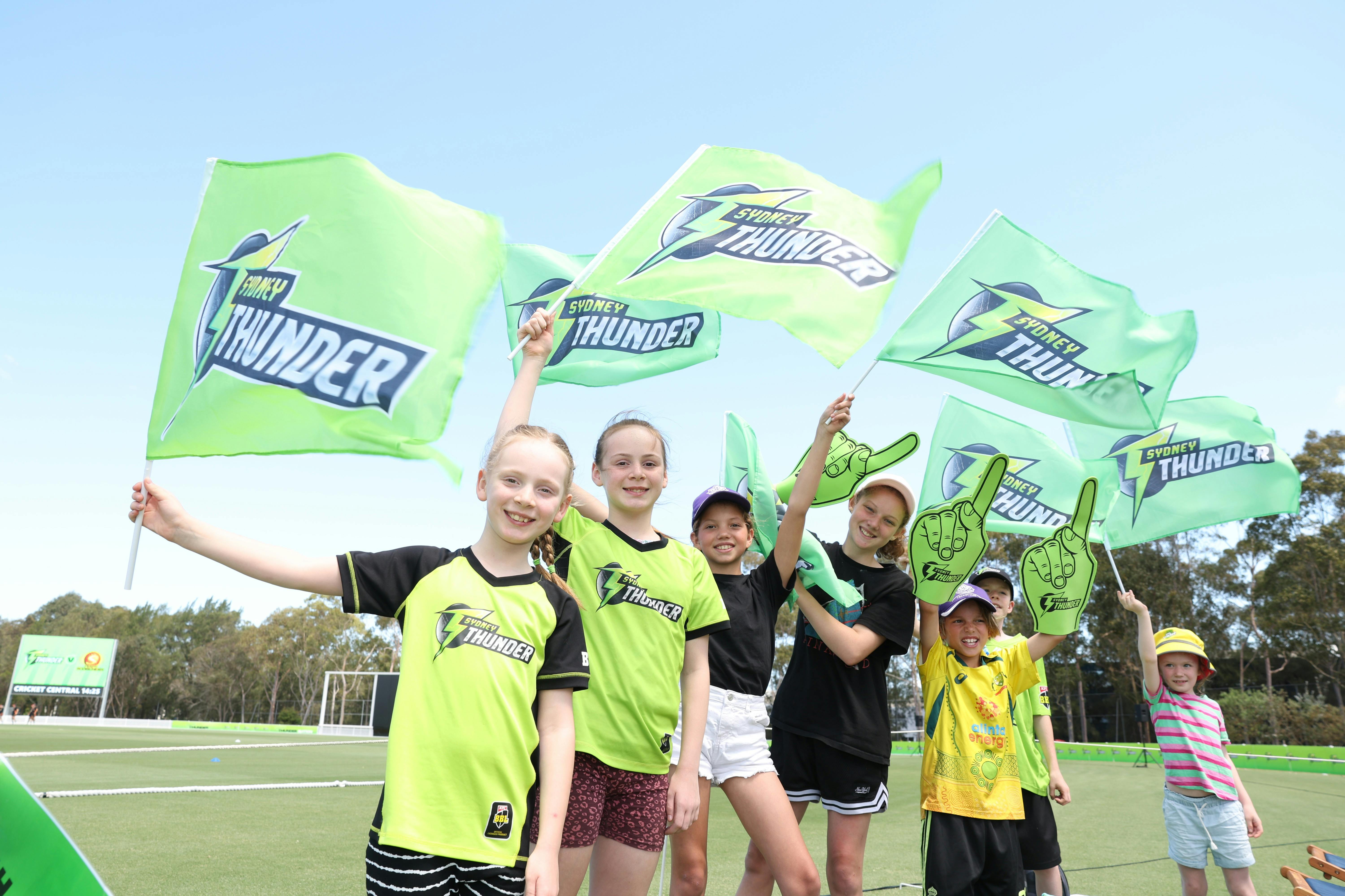 WBBL:  Sydney Thunder v Sydney Sixers