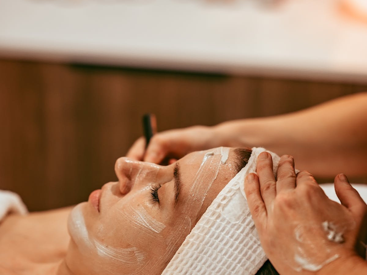 Skin peep being applied to a patient at SunCoast Skin
