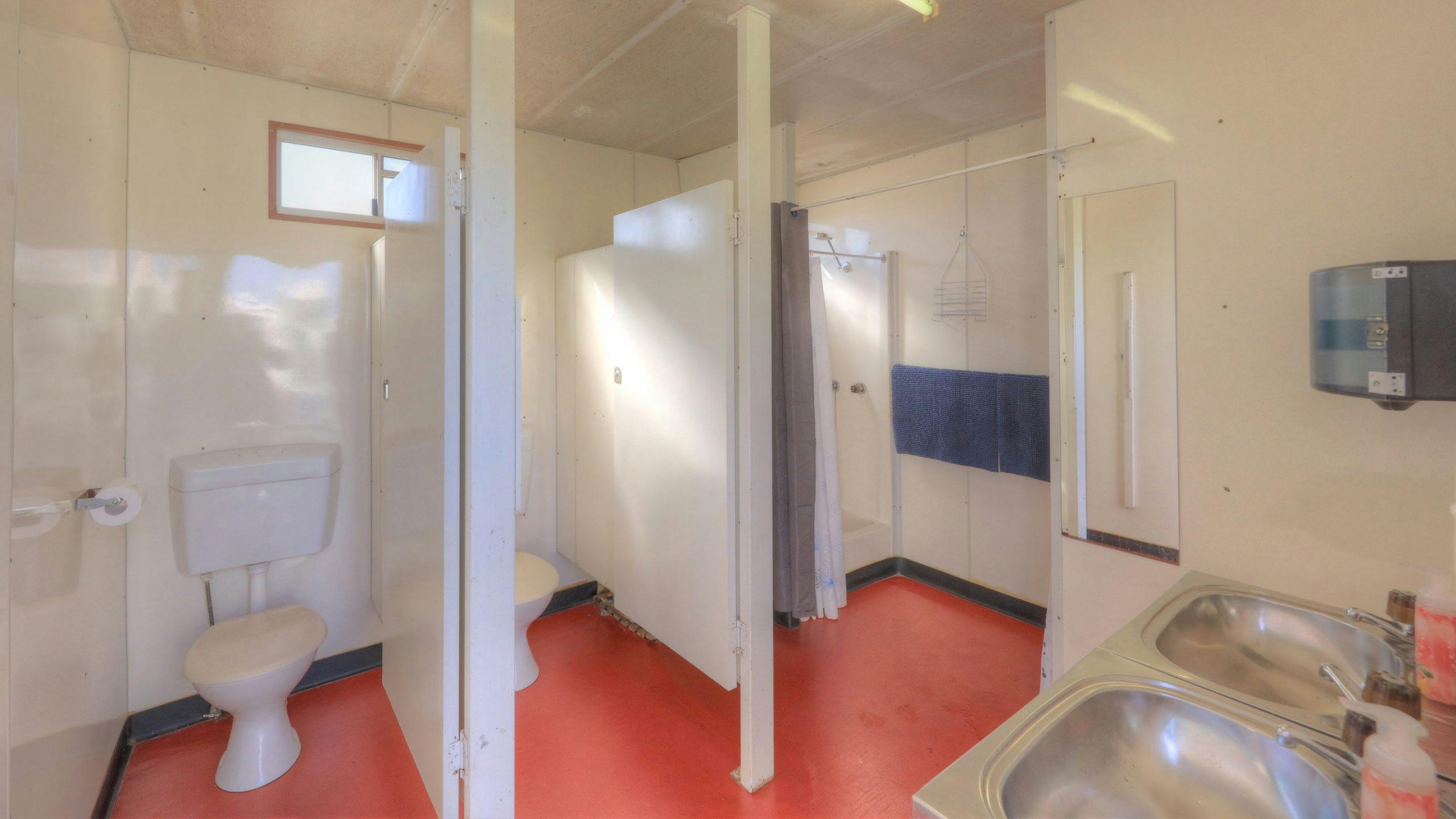 Shared bathroom at the Shearer's Quarters, Charlotte Plains, Outback Queensland