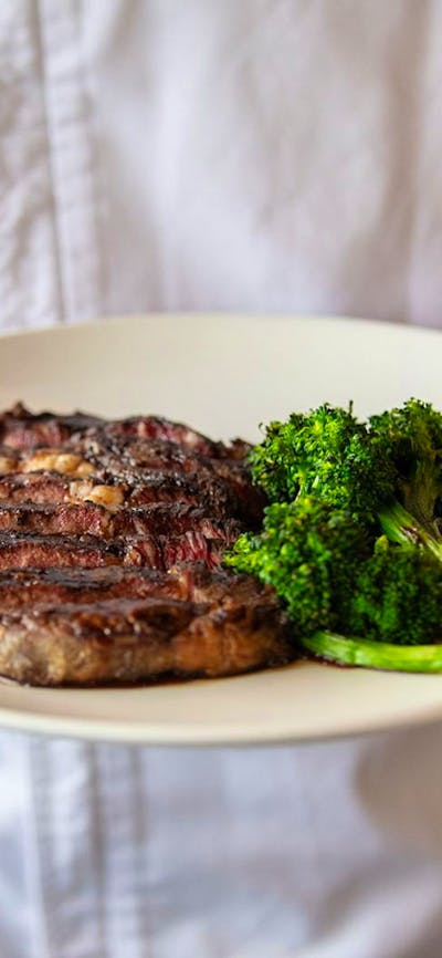 300g Scotch Fillet – Rich marbled scotch with broccolini and red wine jus