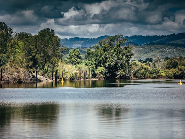 Hinze dam mtb hot sale trails