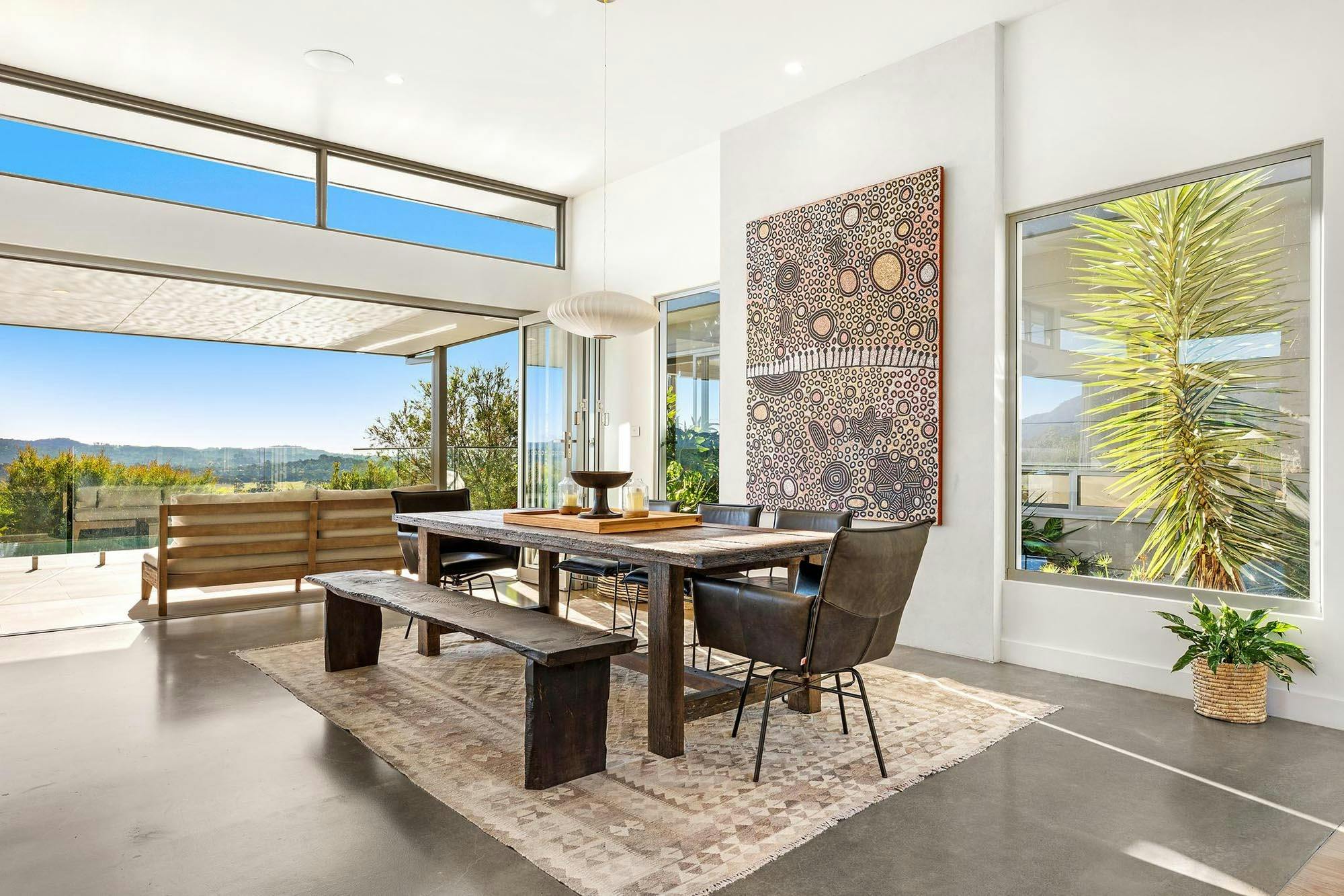 The Springs - Byron Bay - Dining Area flow to Outdoor Seating