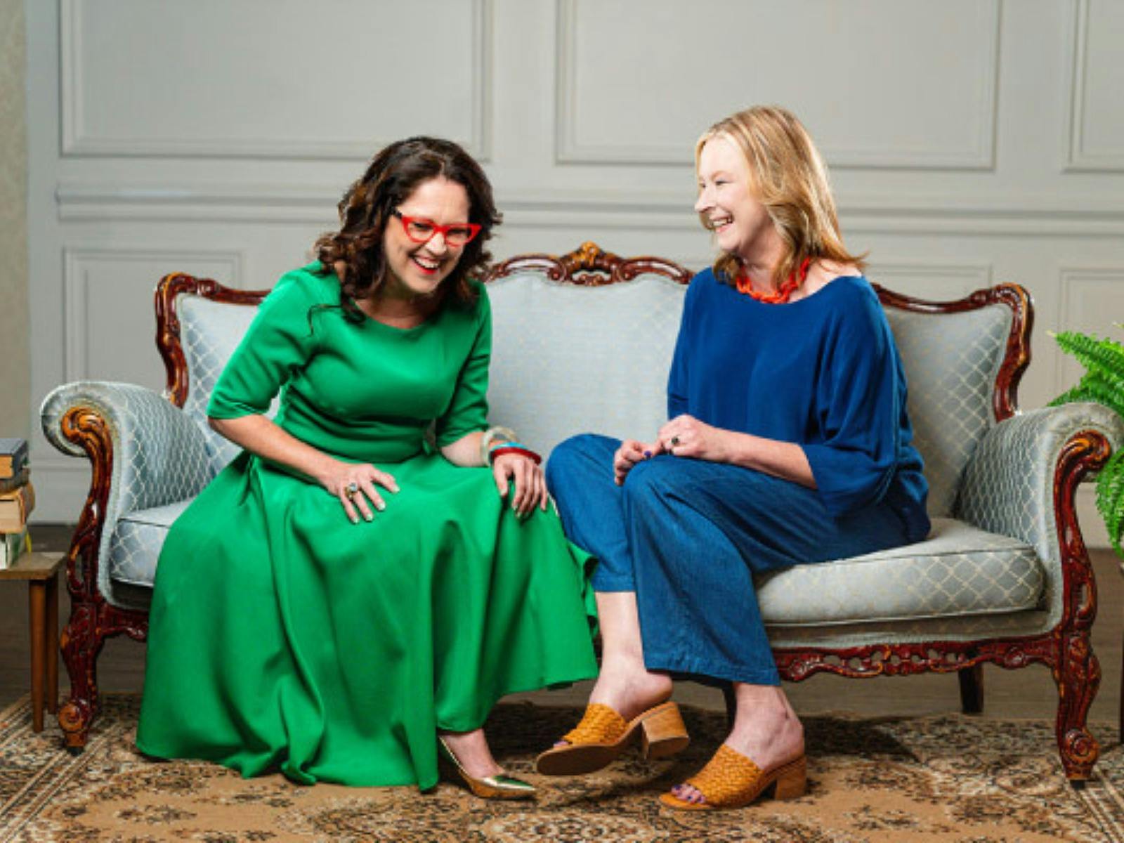 Chat 10 Looks 3 LIVE at Civic Theatre Newcastle. Image of Leigh Sales and Annabel Crabb laughing.
