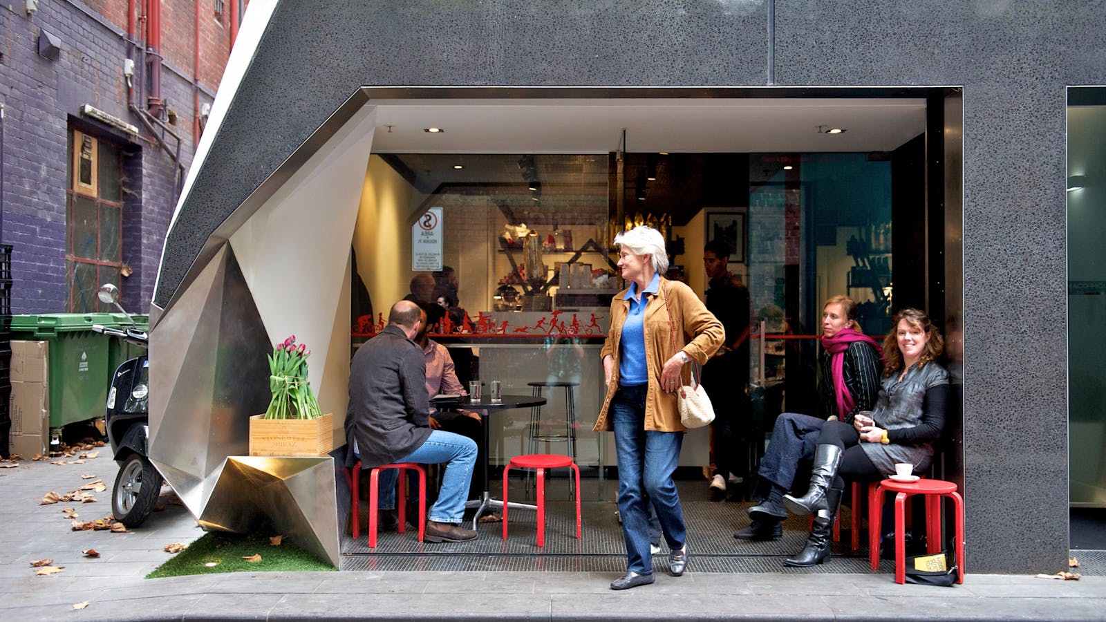 Finding laneway spots