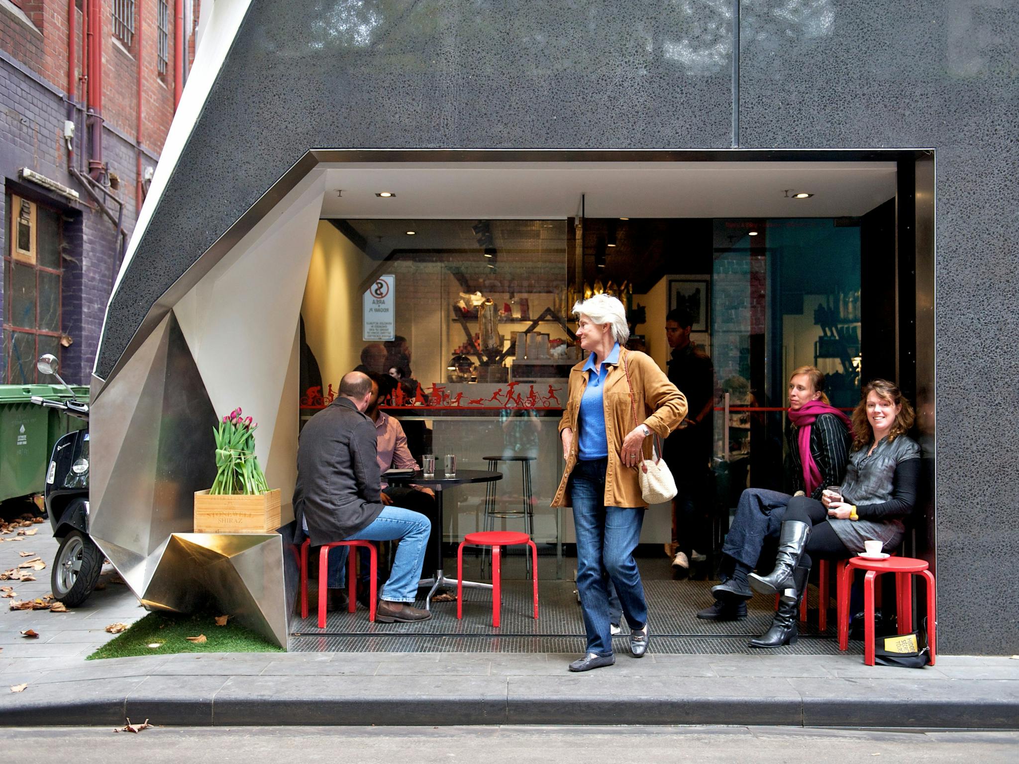 Finding laneway spots