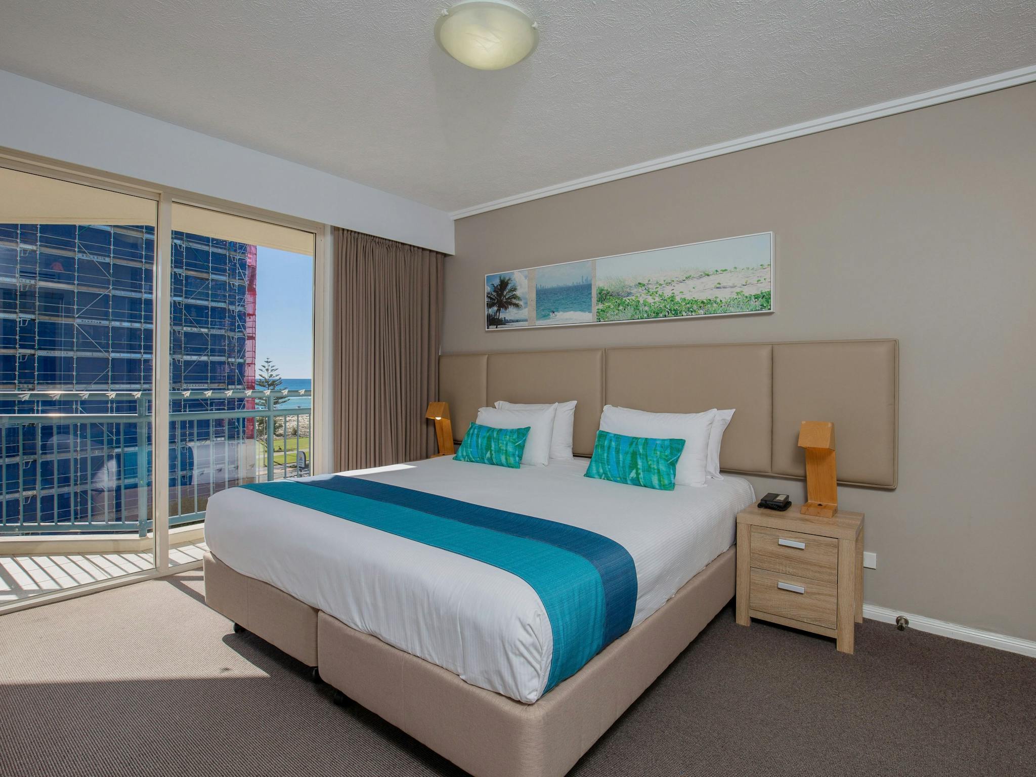 Club Wyndham Kirra Beach Two Bedroom master bedroom Club Wyndham Kirra Beach Two Bedroom master bedroom