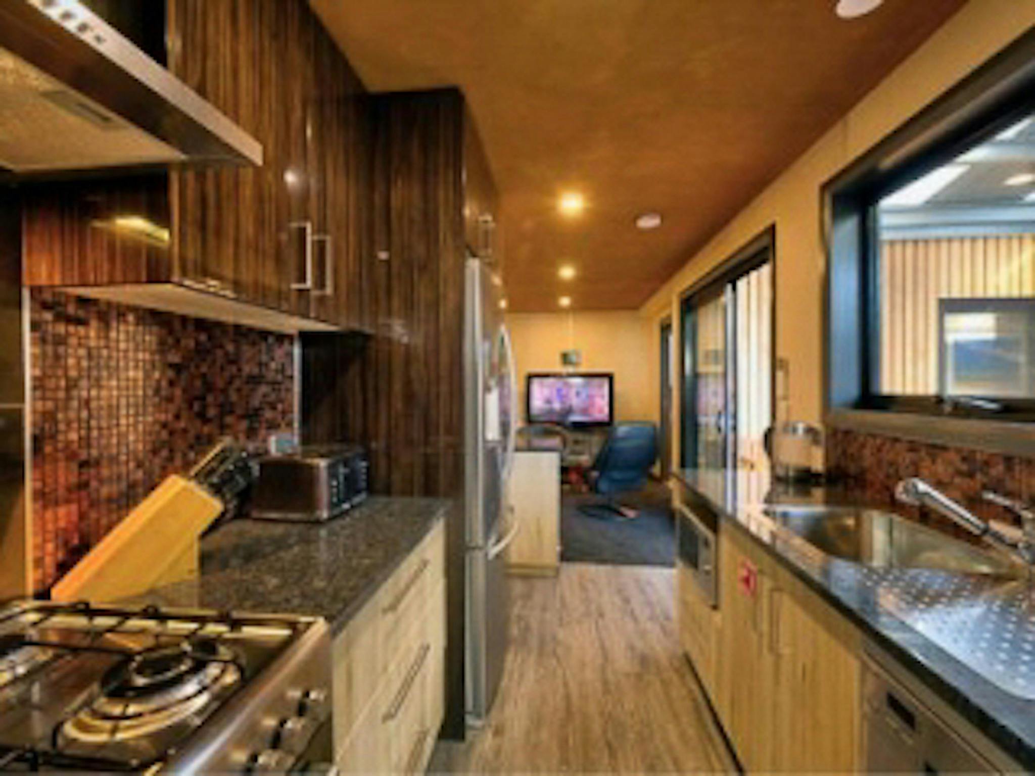 Containment, Coles Bay Accommodation, East Coast Tasmania