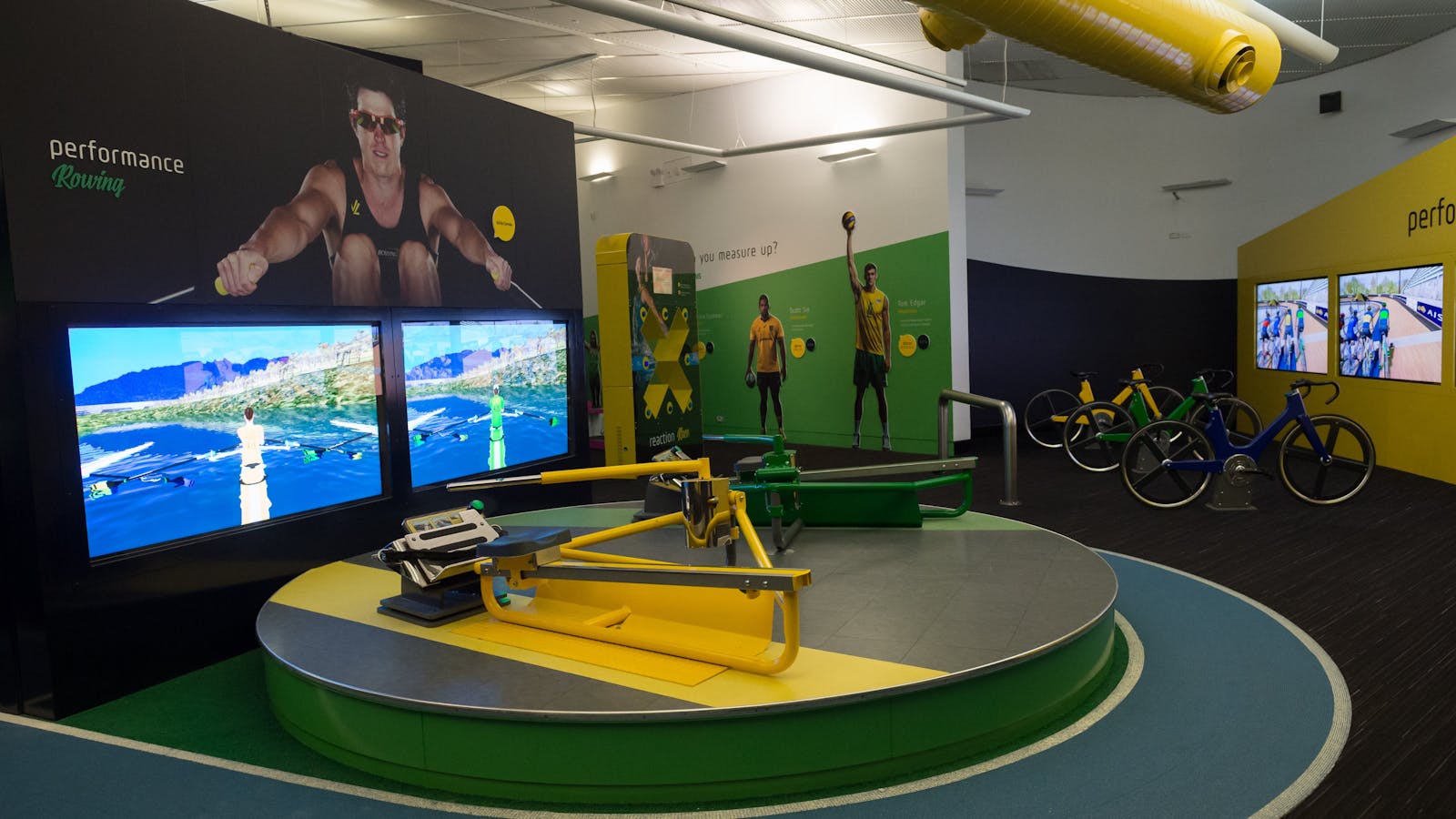 Rowing machine at Sportex