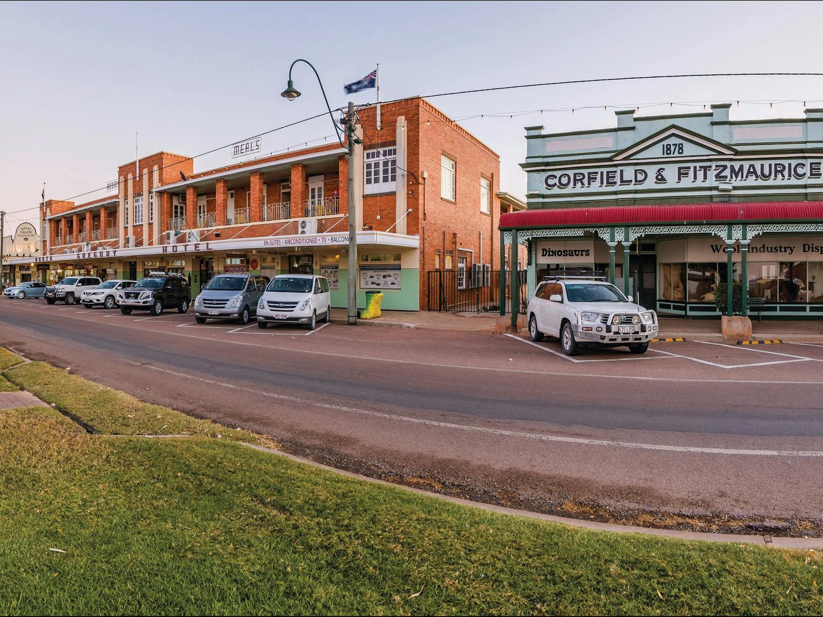 Elderslie Street, Winton