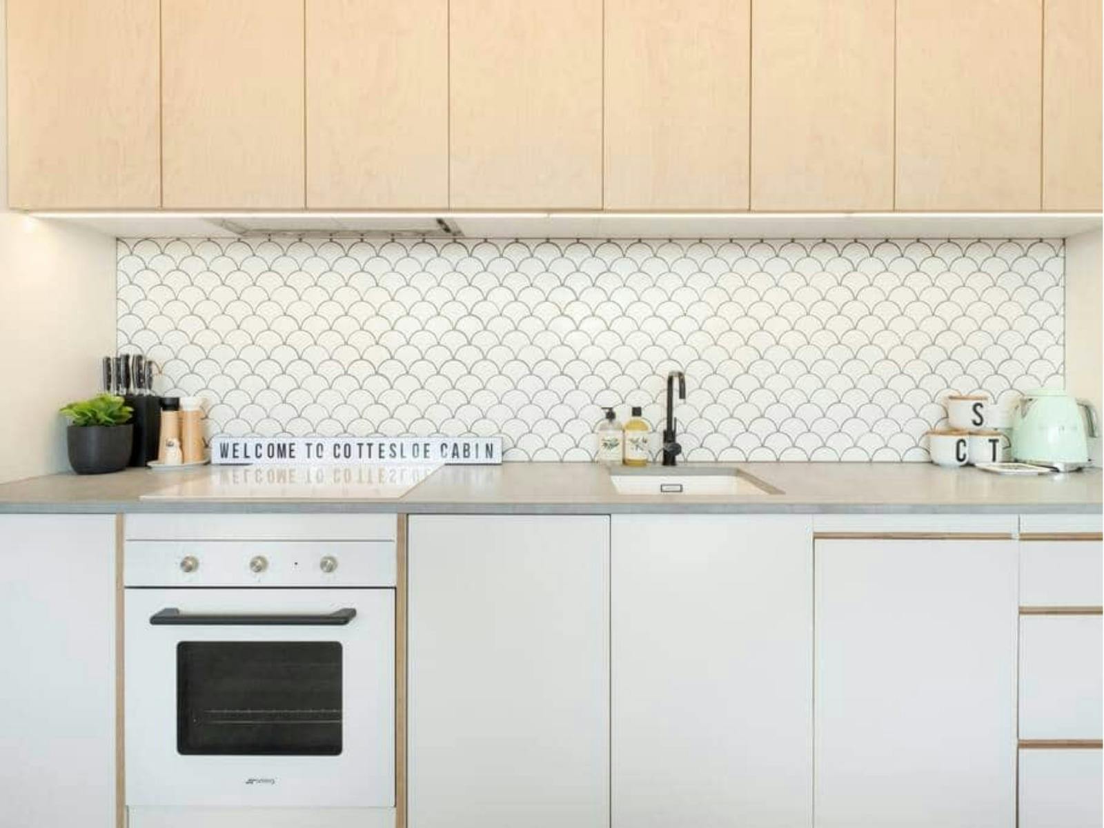 Kitchen + Smeg appliances