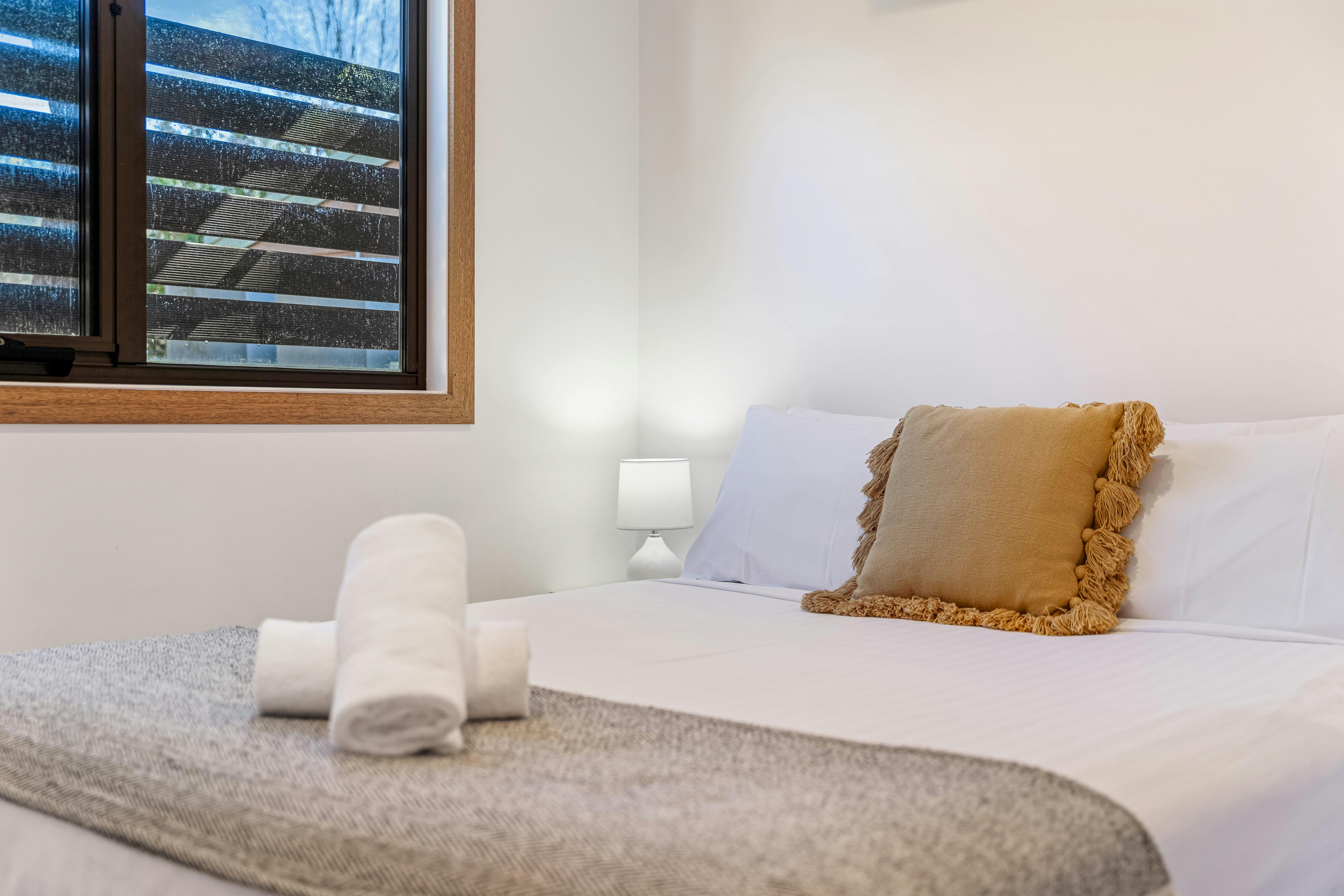 Three Bedroom Spa Townhouse | Tasman Holiday Parks - Bright