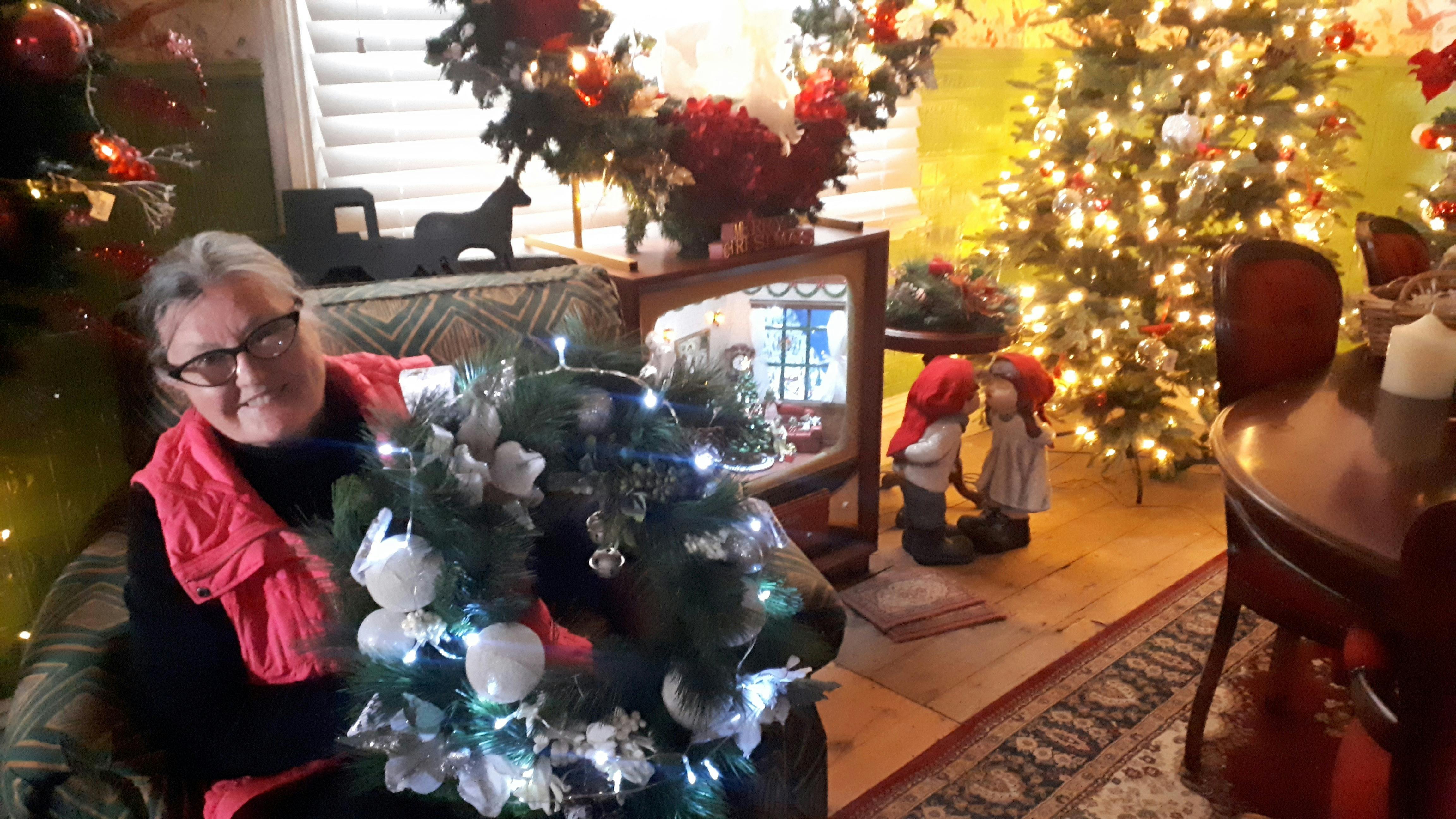 Wreath making in the Christmas room
