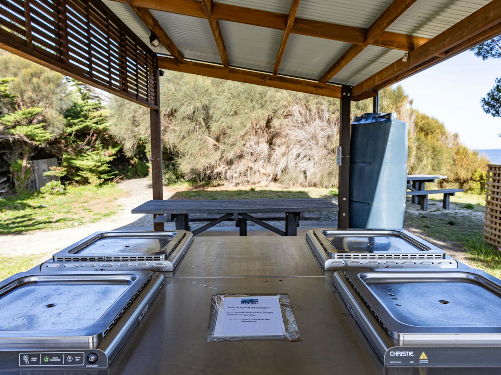 Whitemark Foreshore Picnic BBQ Area