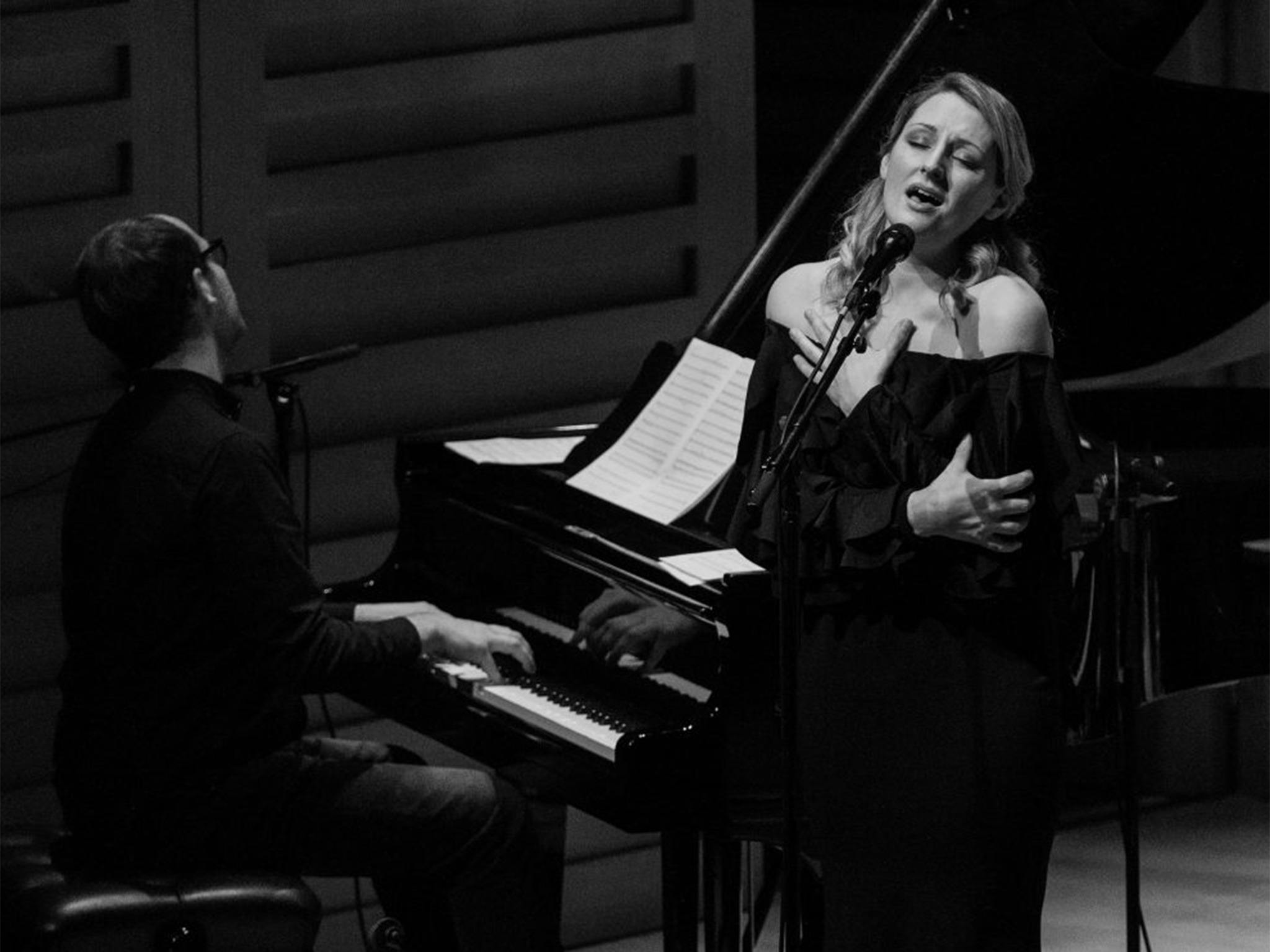 Alice Zawadzki – voice & Fred Thomas – piano