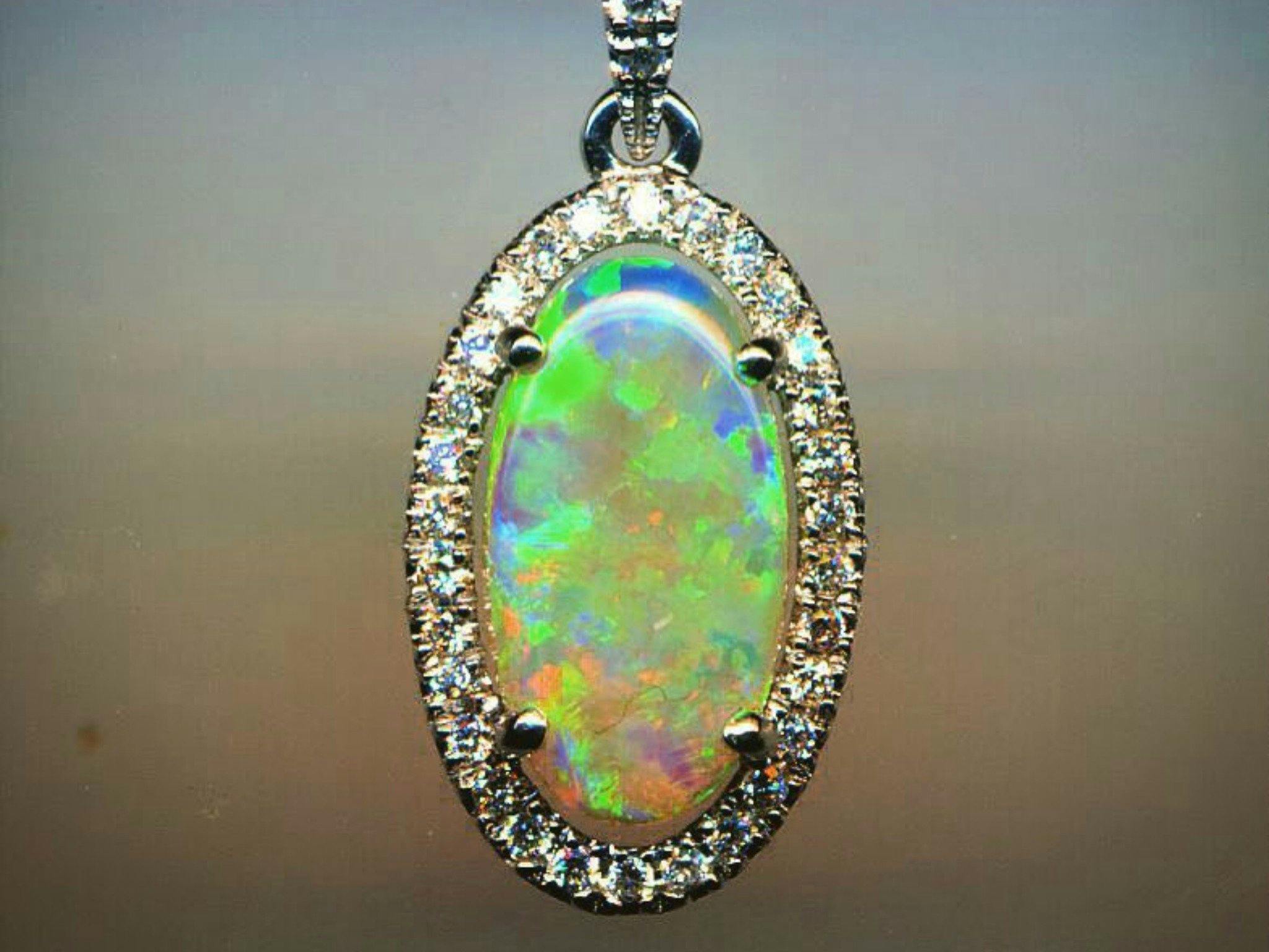 Altmann 및 Cherny 오팔 전문가