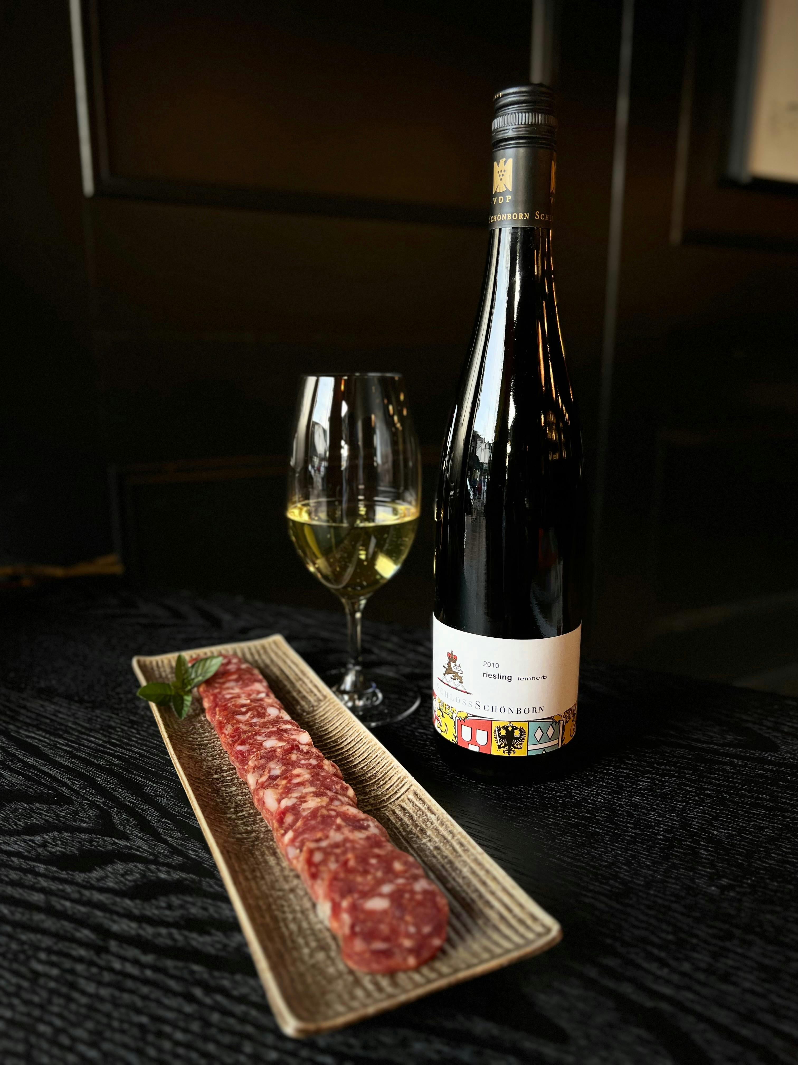 Fú Cocktail & Wine Bar