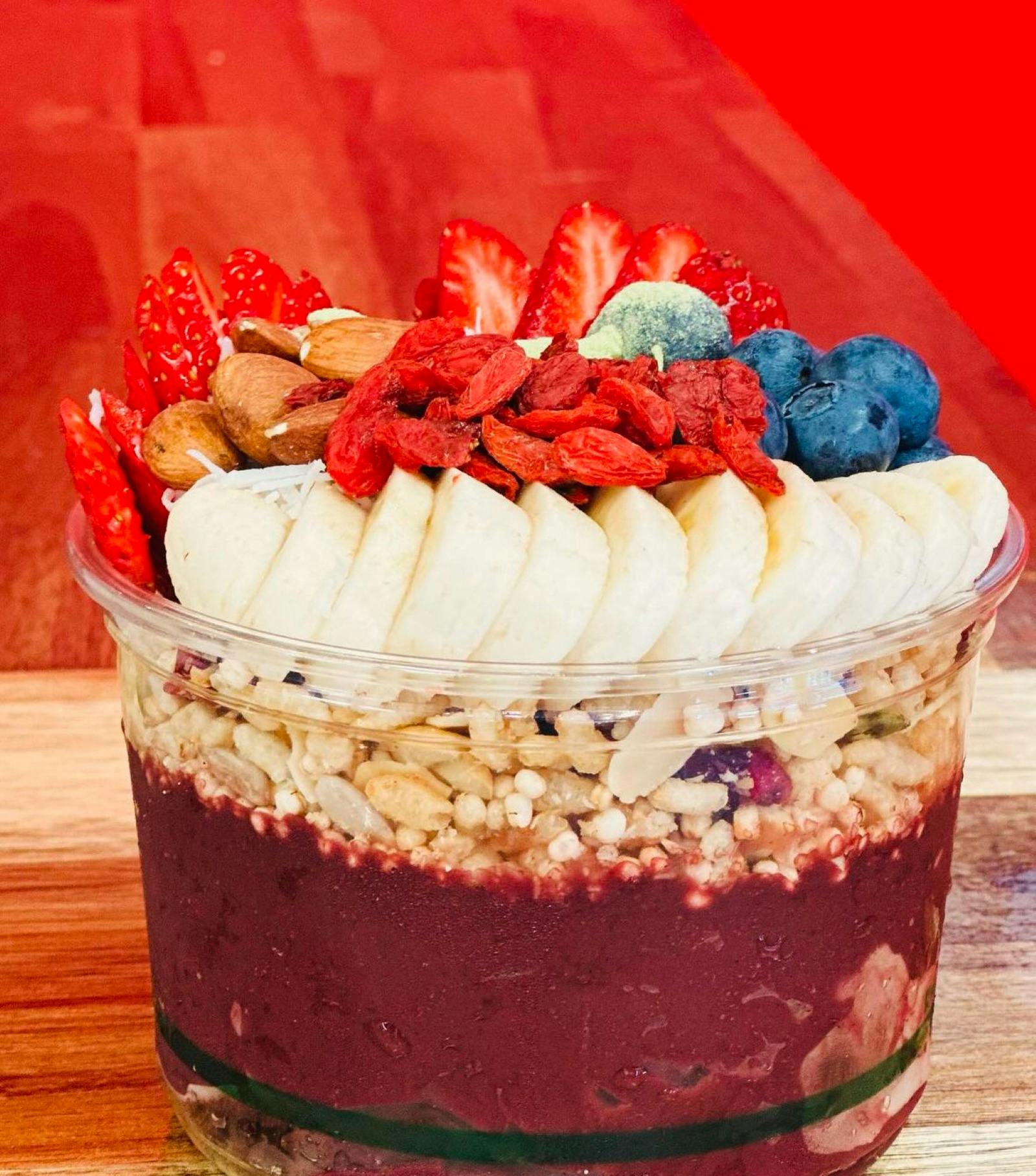 Acai bowl