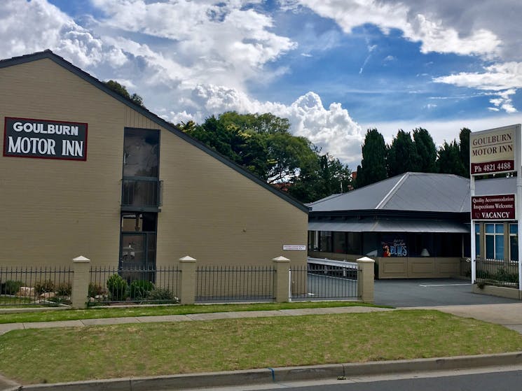 Goulburn motor inn