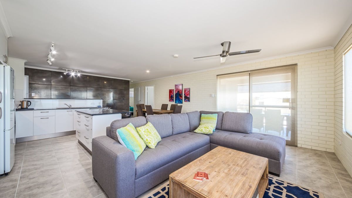 Holiday Hub Bribie Island - South East Queensland