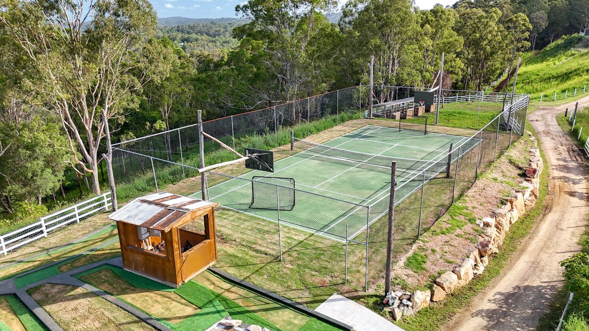 Tennis court
