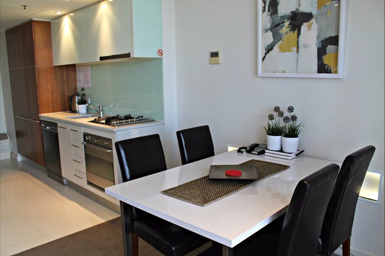 One Bedroom Sub Penthouse Apartment with Spa