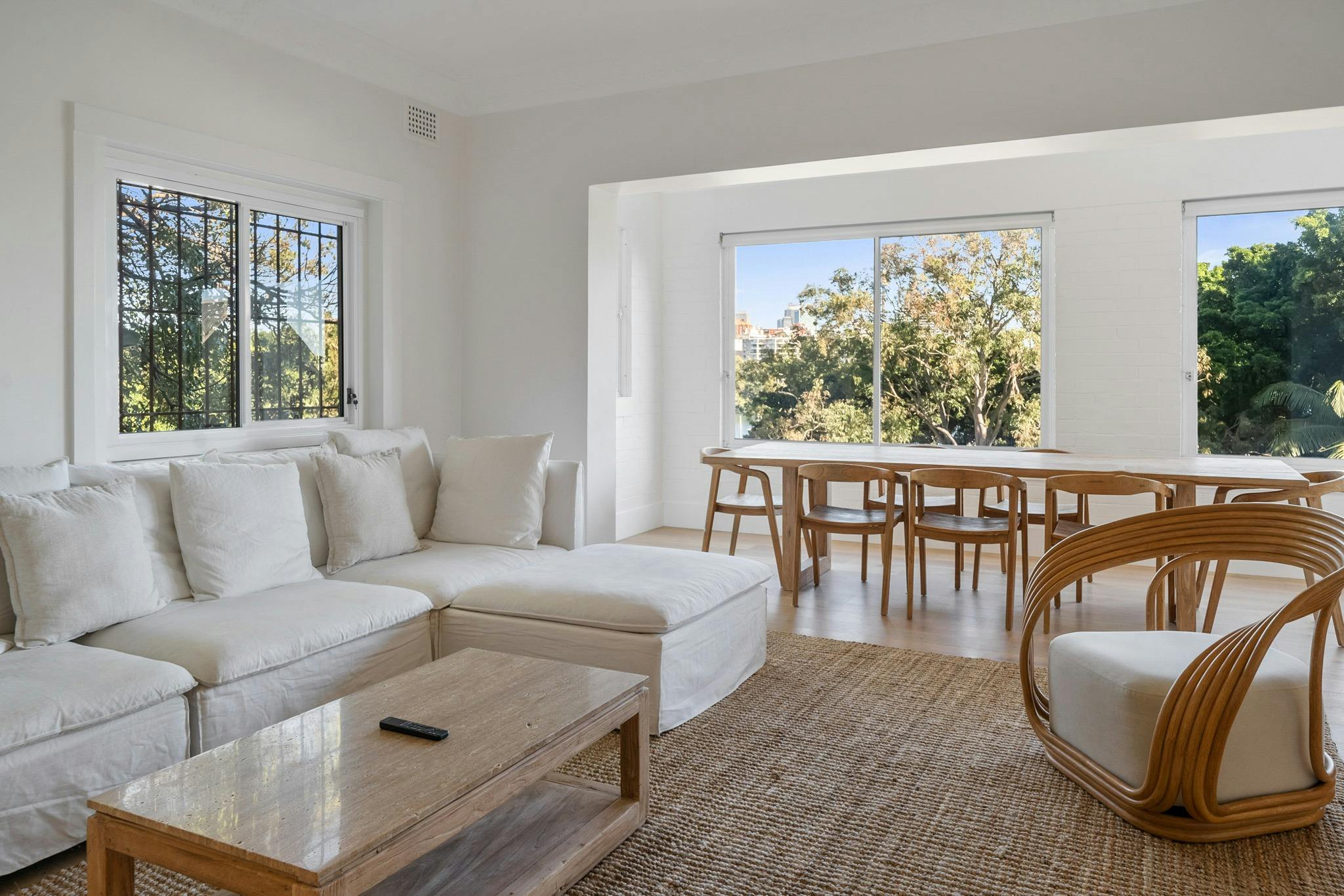 Spacious living room with a view and Netflix-ready TV.