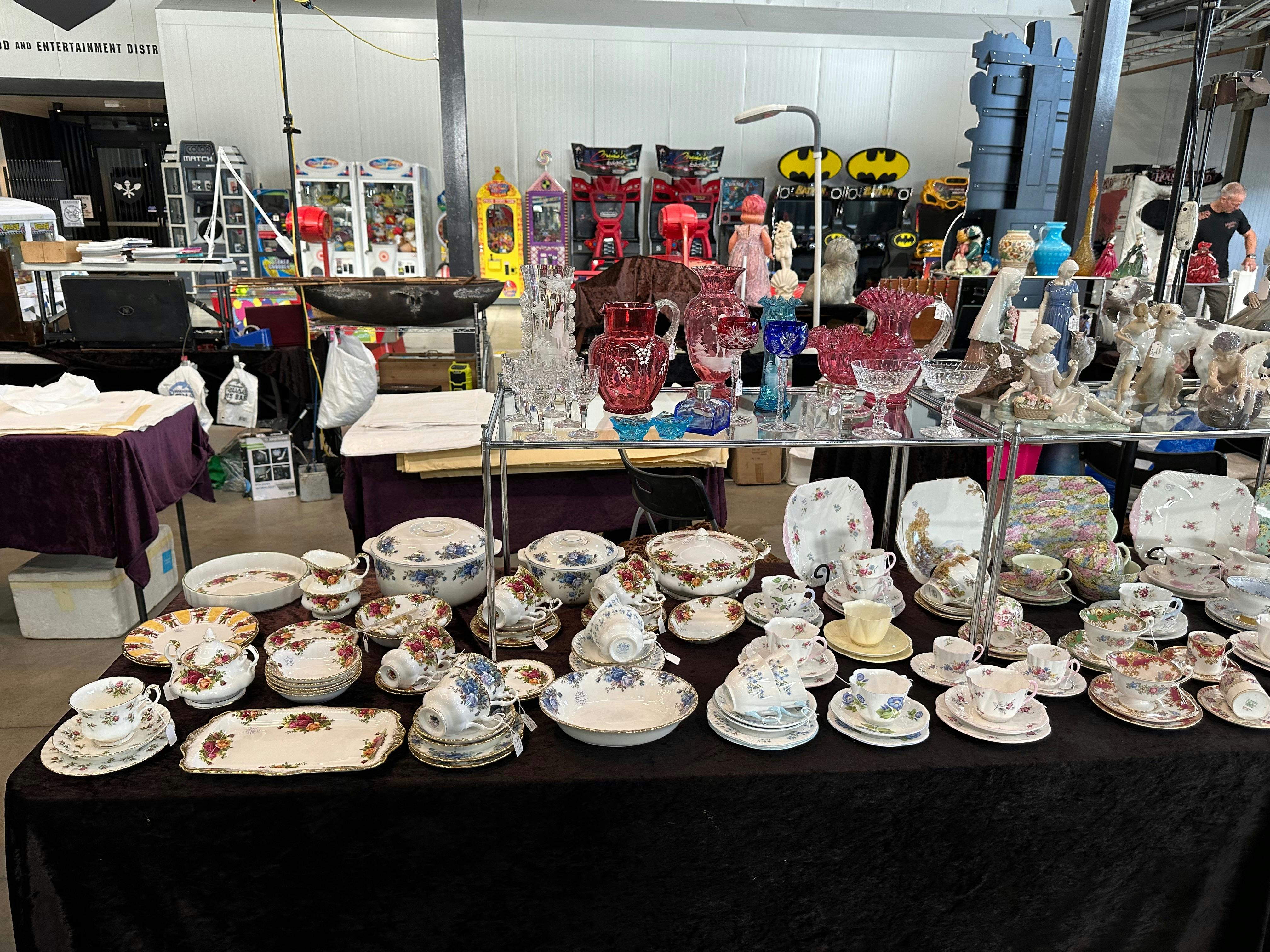 Samford Collectormania - Easter Antique, Collectable & Record Fair