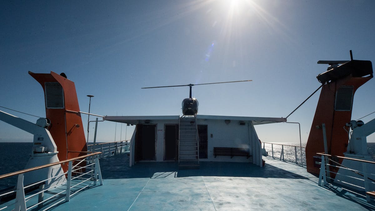 Reef Encounter Helicopter Transfer to the Great Barrier Reef