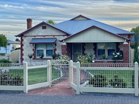 Two Cow Cottage