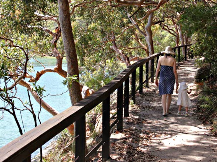 Harbour Bridge to The Spit Bridge walk, Sydney Harbour National Park. Photo: John Yurasek