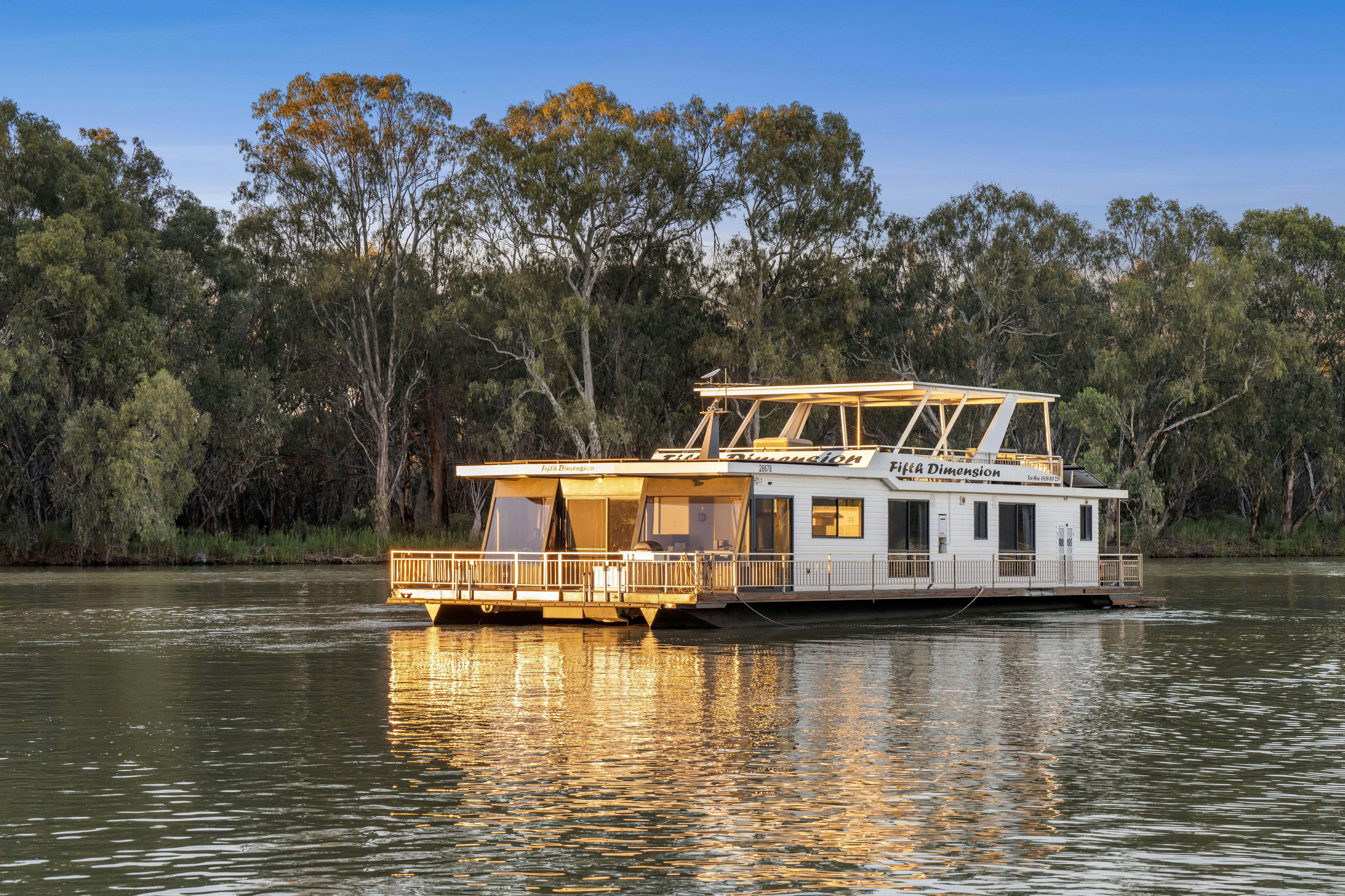 Fifth Dimension Houseboat