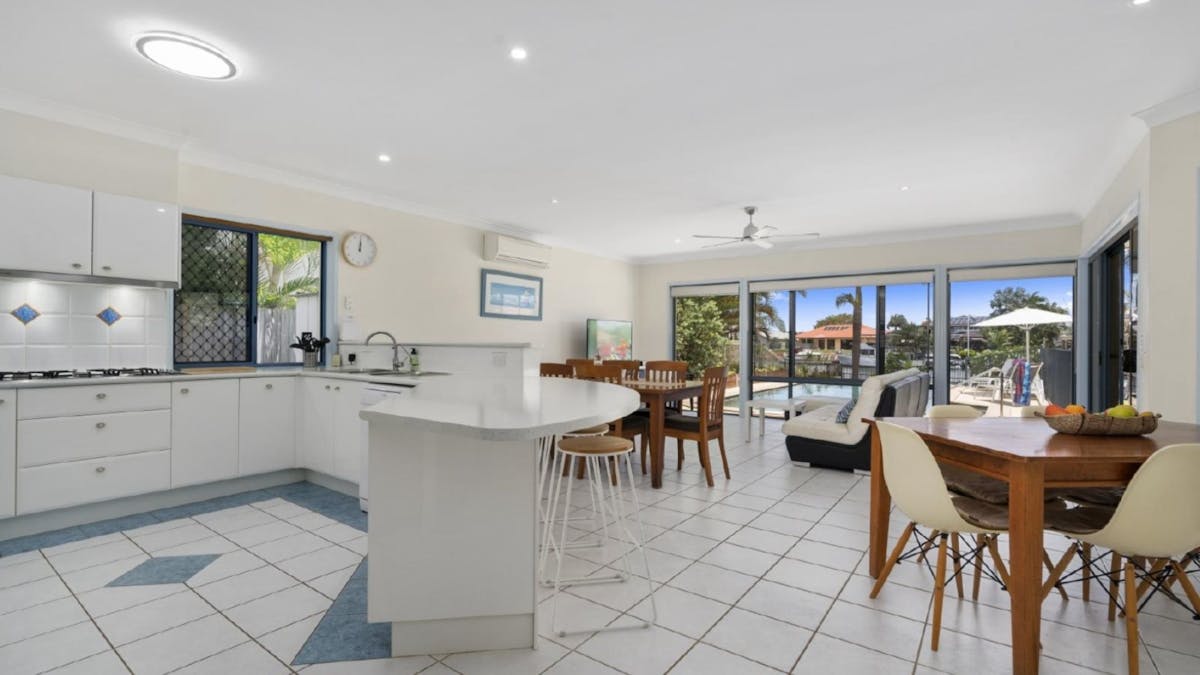 Bribie Island Holiday Hub