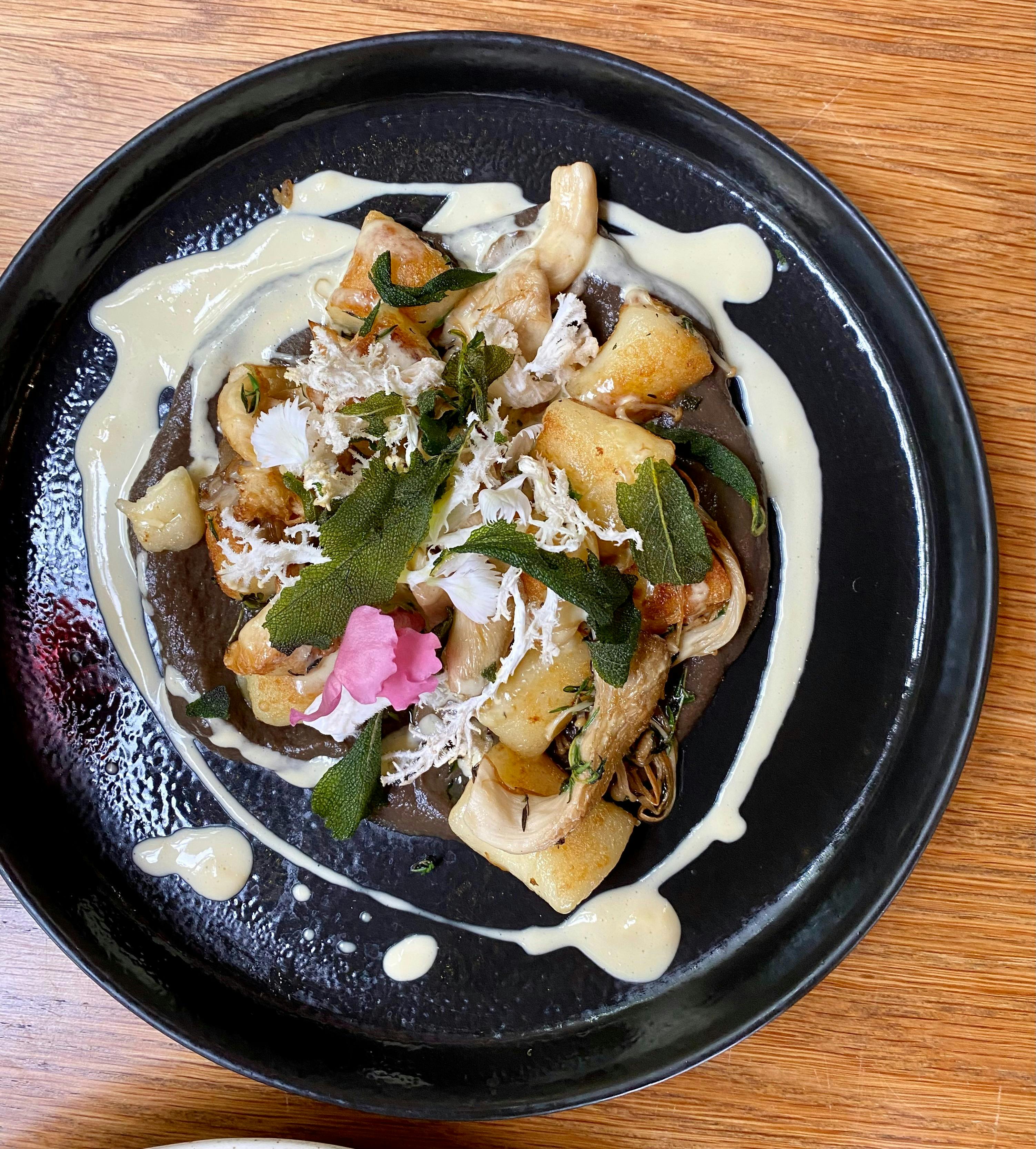 Fine Dining at The Currant Shed