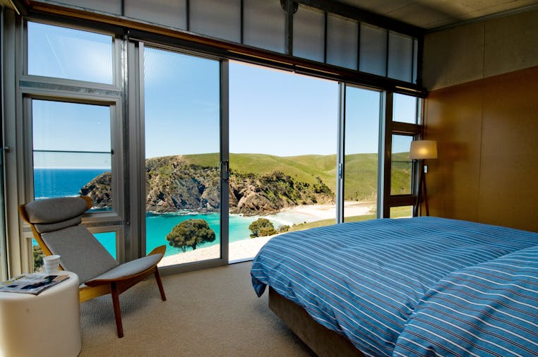 Headland on Kangaroo Beach