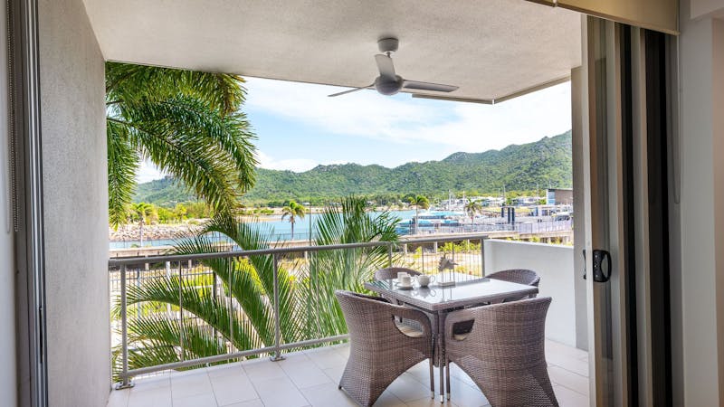 2 Bedroom 2 Bathroom Apartment Ocean View