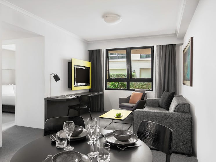 Mantra Parramatta - 2 Bedroom Apartment