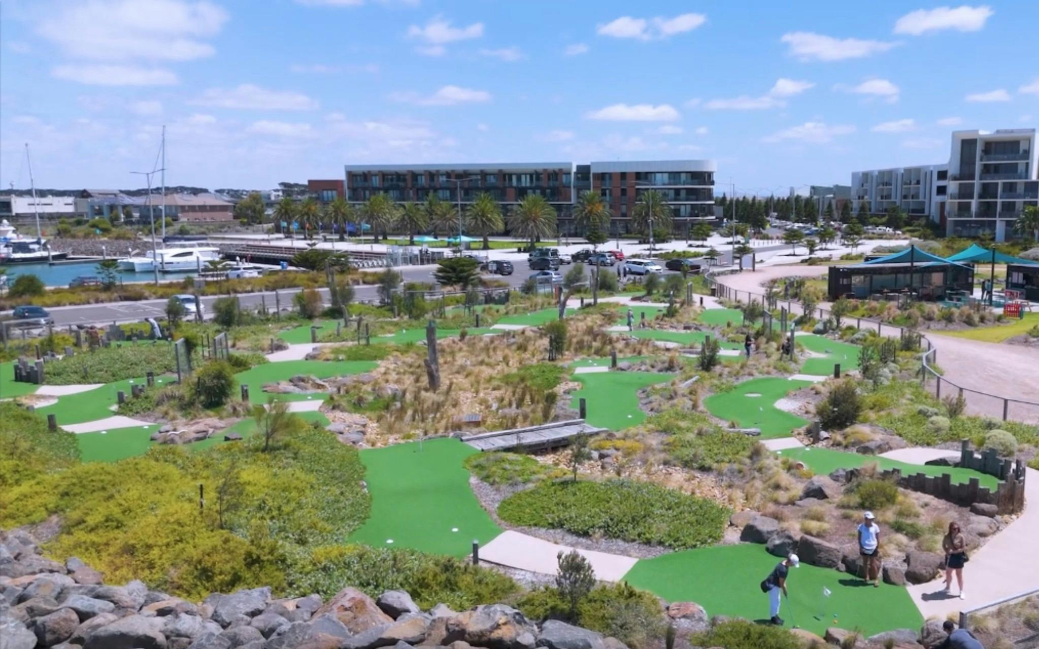Waterfront Mini Golf at Wyndham Harbour