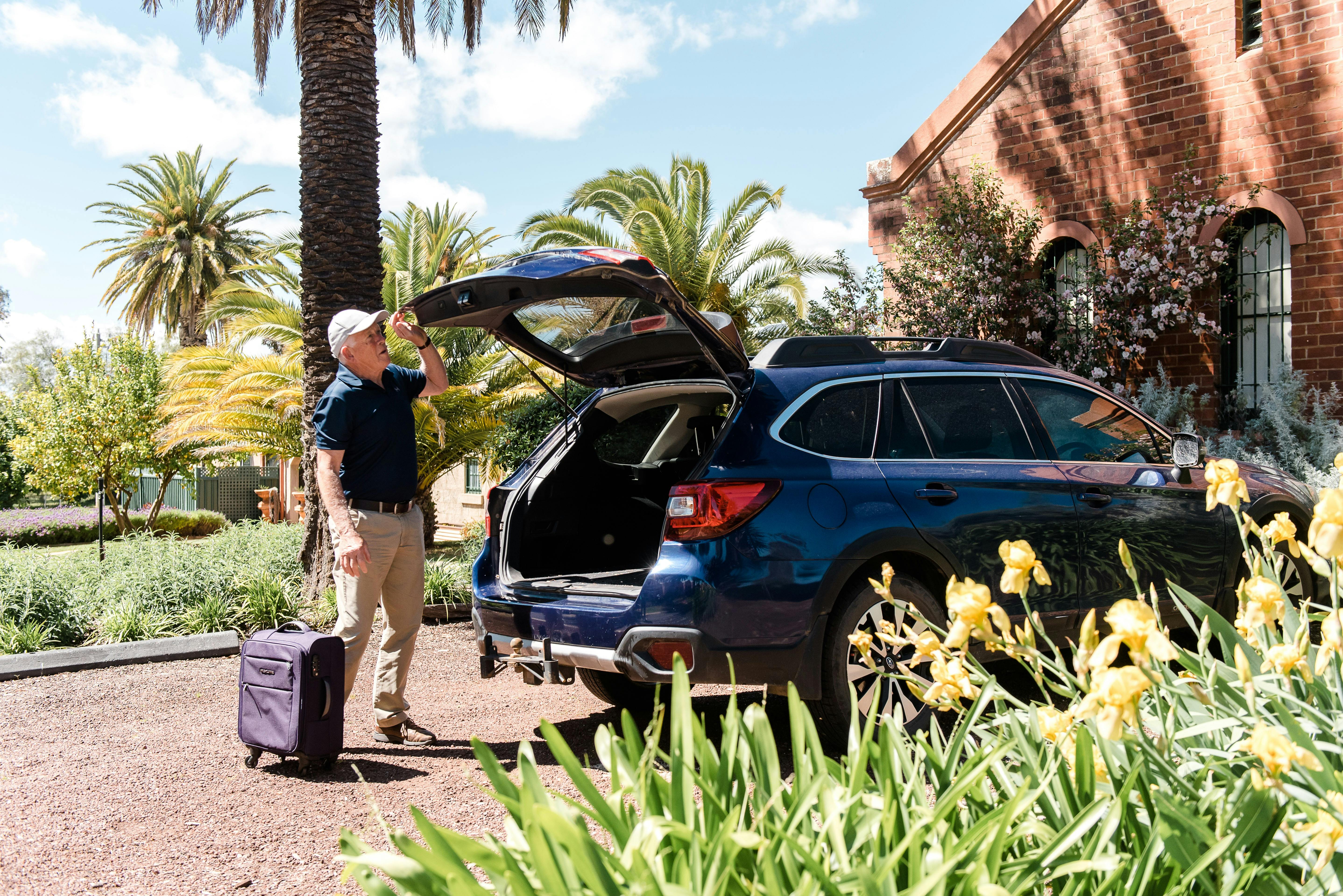 Unpacking at Tuileries at De Bortoli Rutherglen