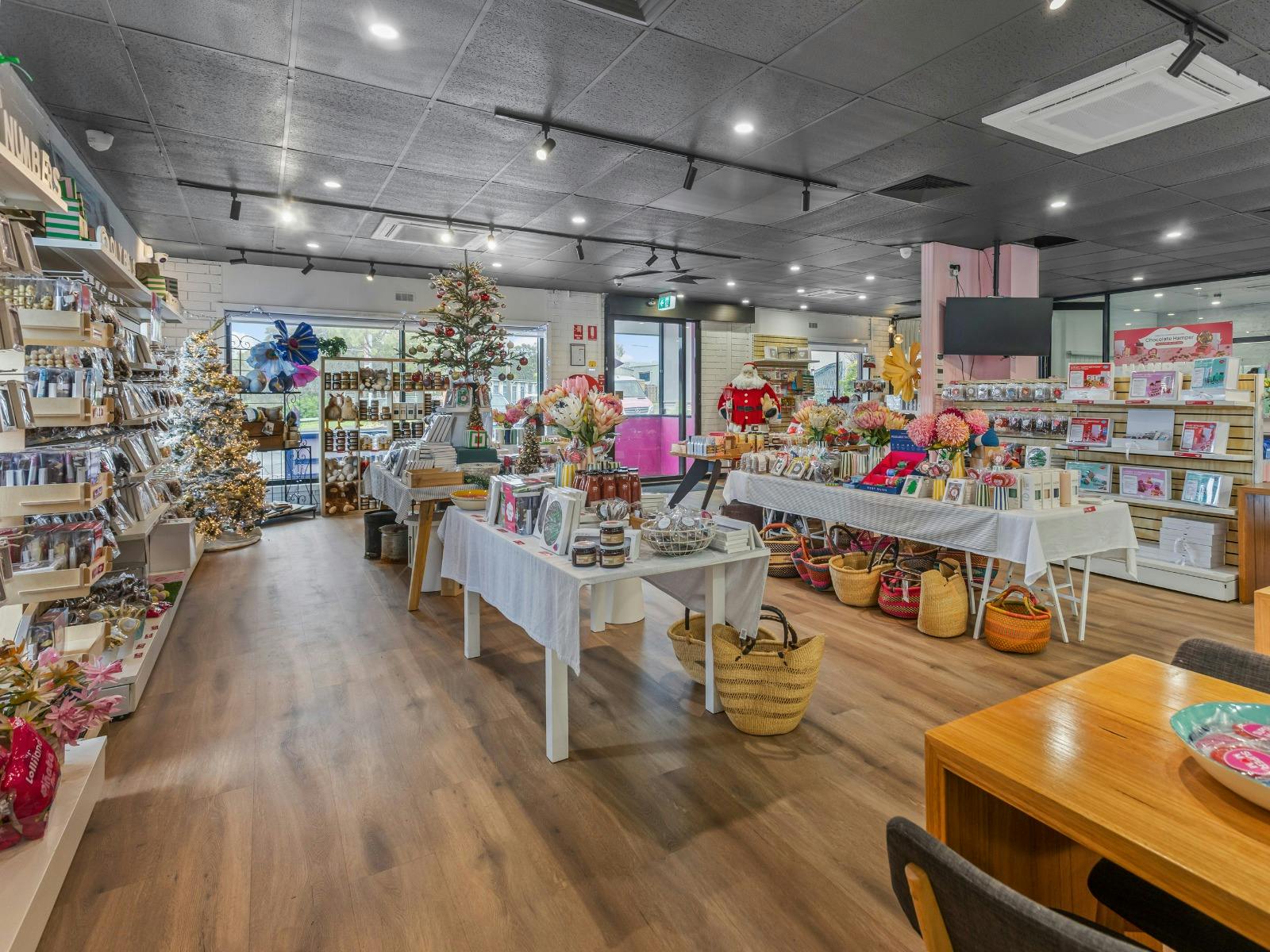 Freckleberry Shop Layout