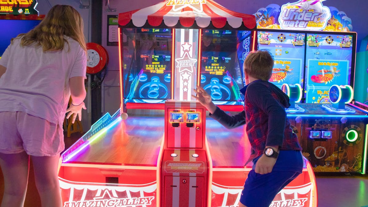 Huge Arcade
