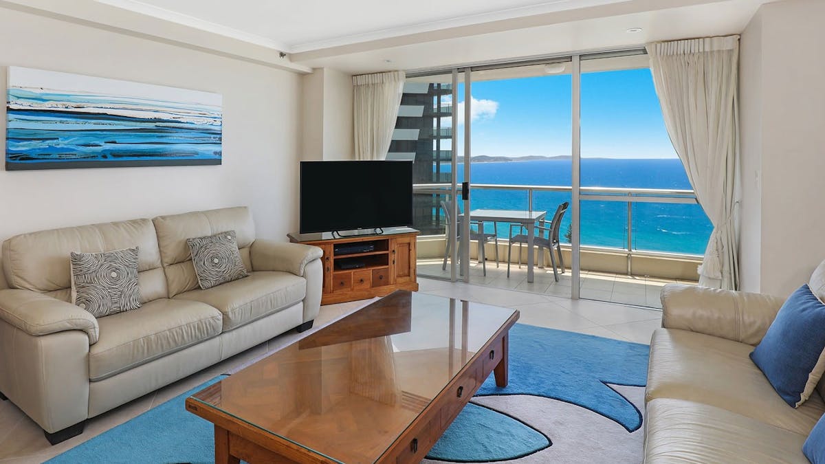 Superior 3 Bedroom Ocean View Apartment