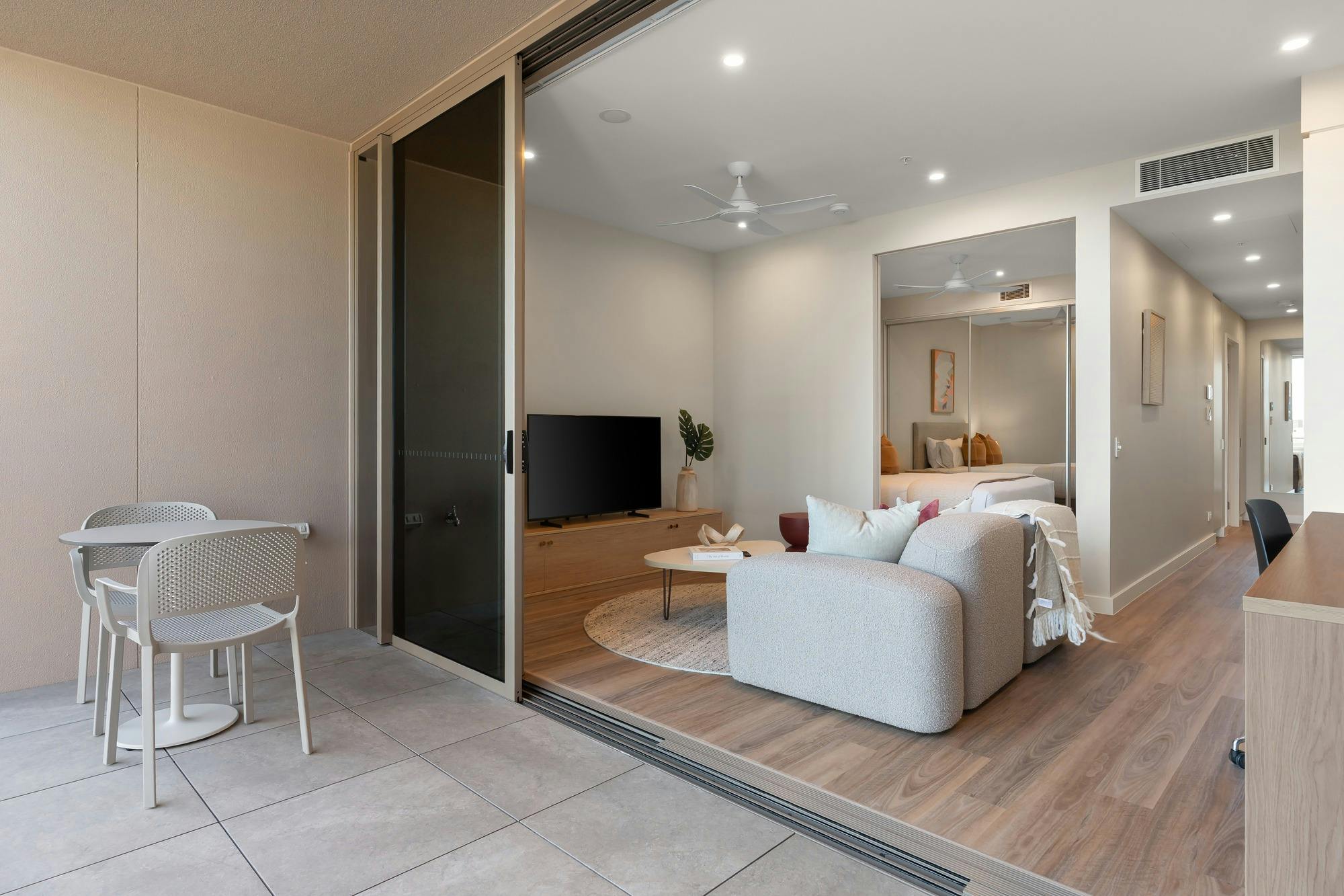 Balcony - Urban Rest South Brisbane - Urban Rest